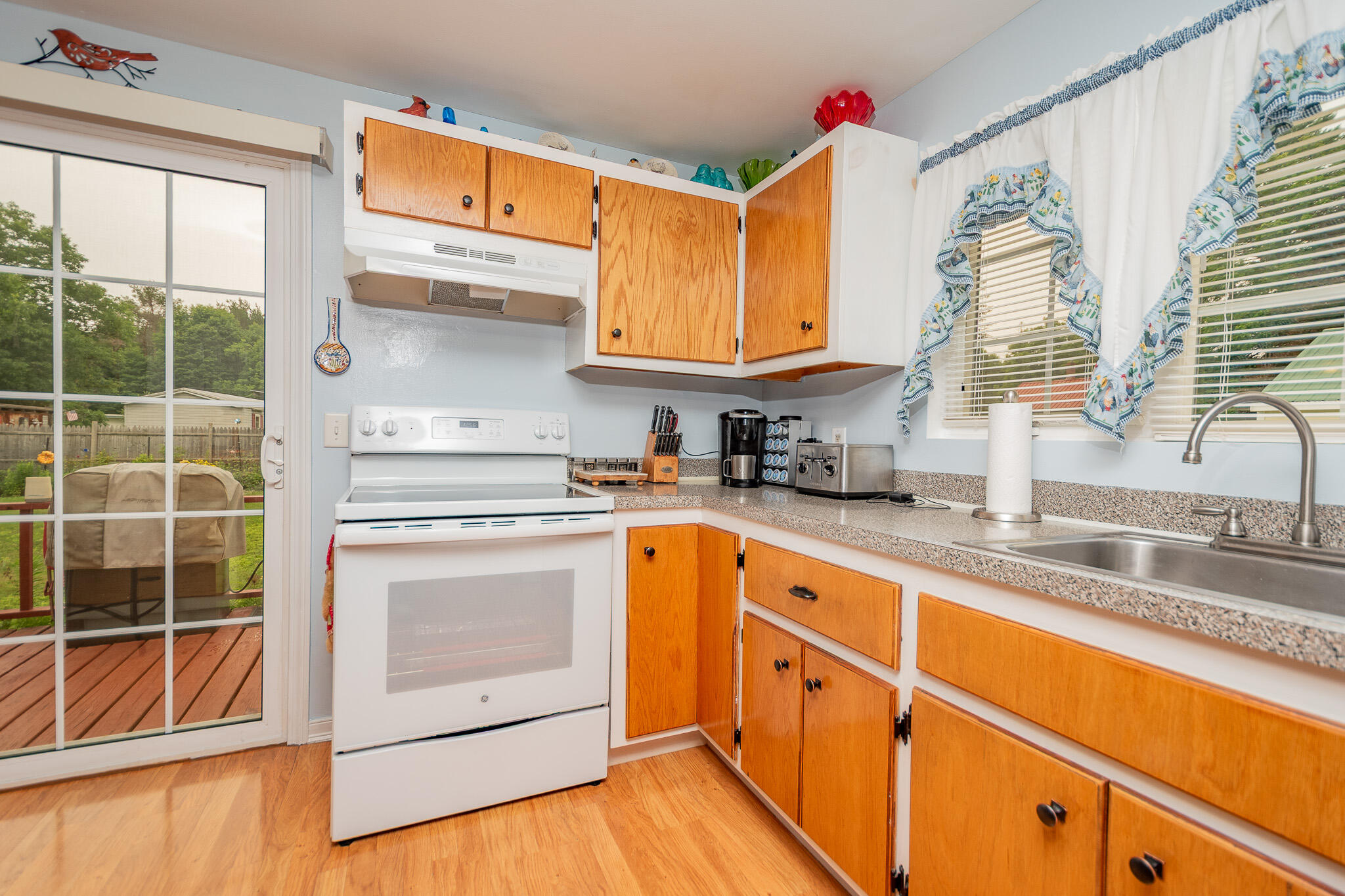 15 James Street Property Photo 7