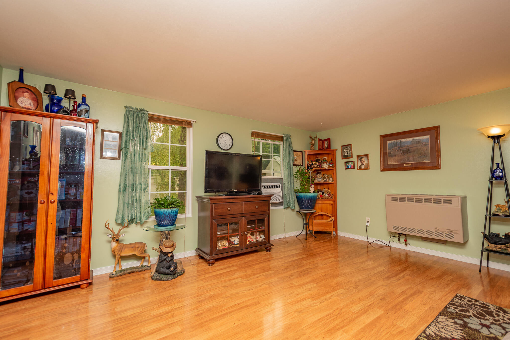 15 James Street Property Photo 14