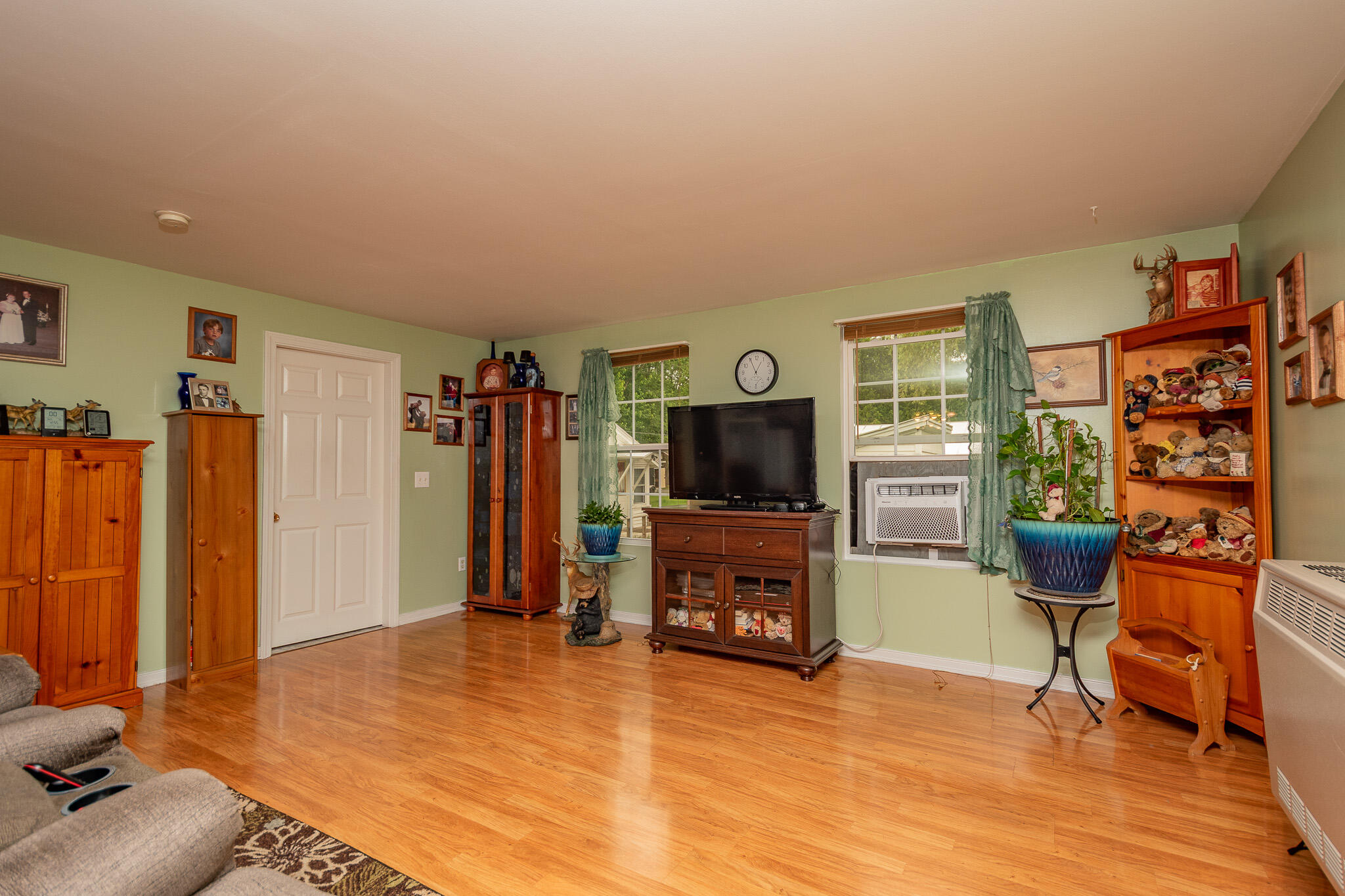 15 James Street Property Photo 17