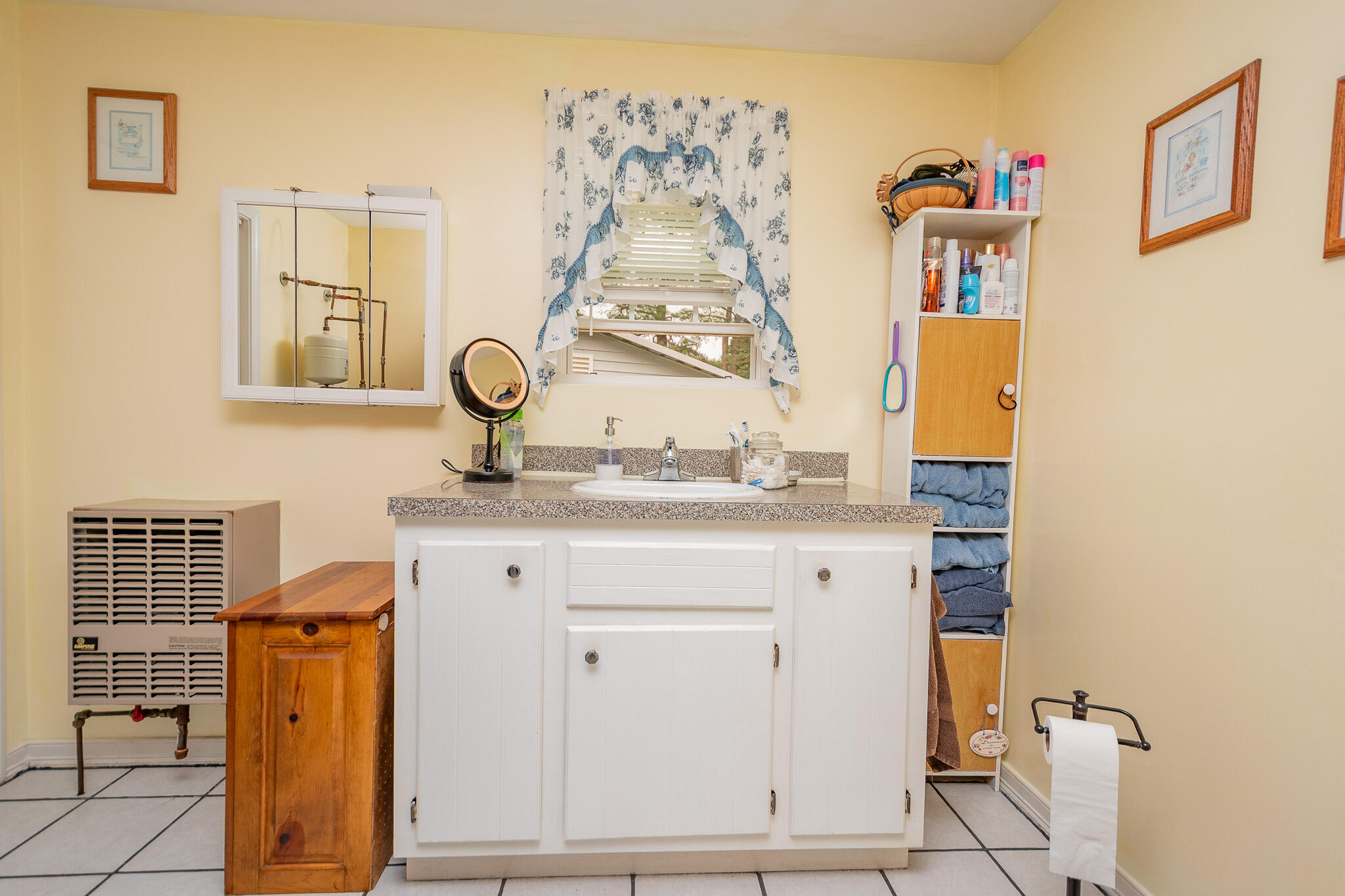 15 James Street Property Photo 25