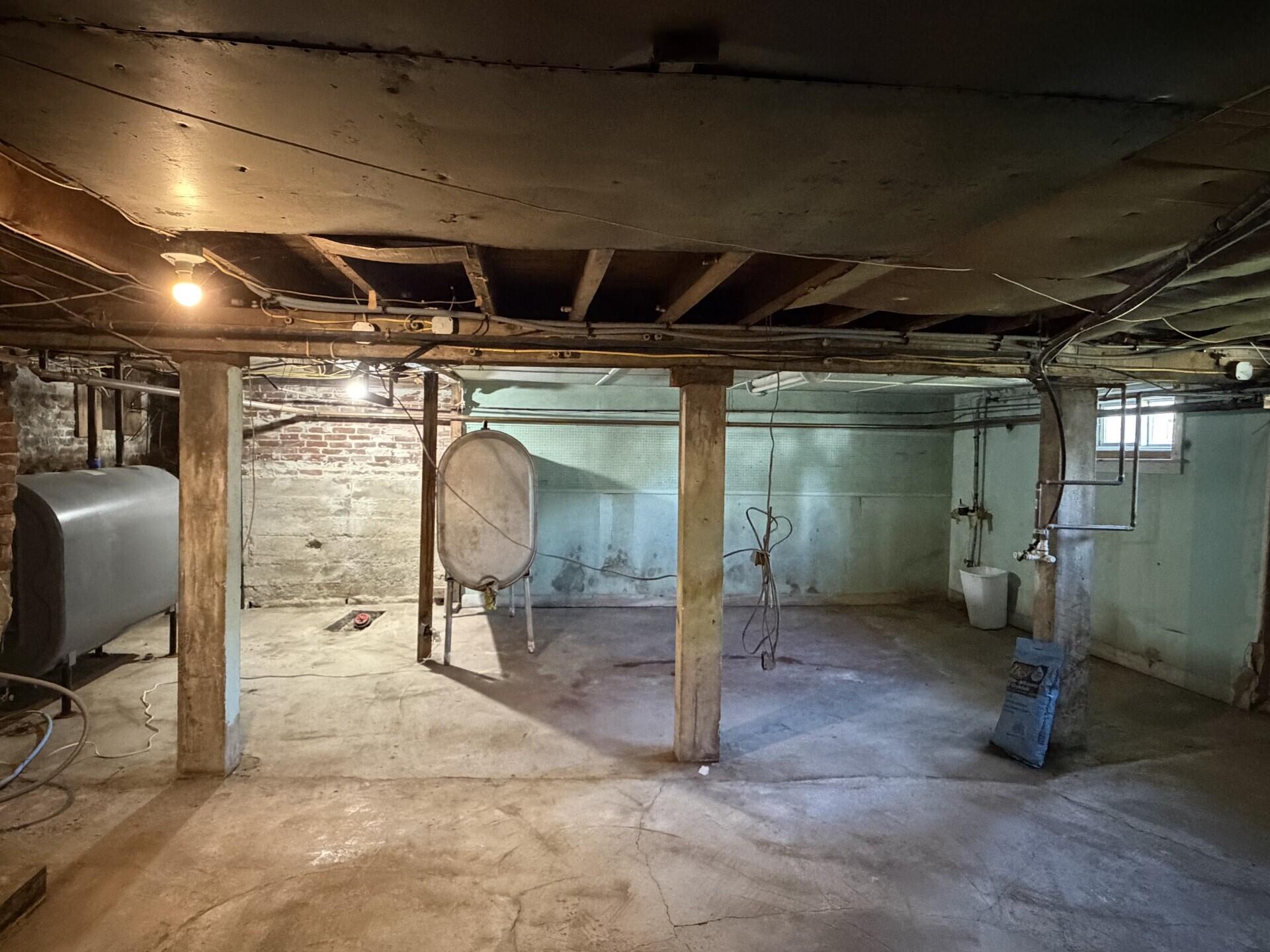50 North Street Property Photo 27