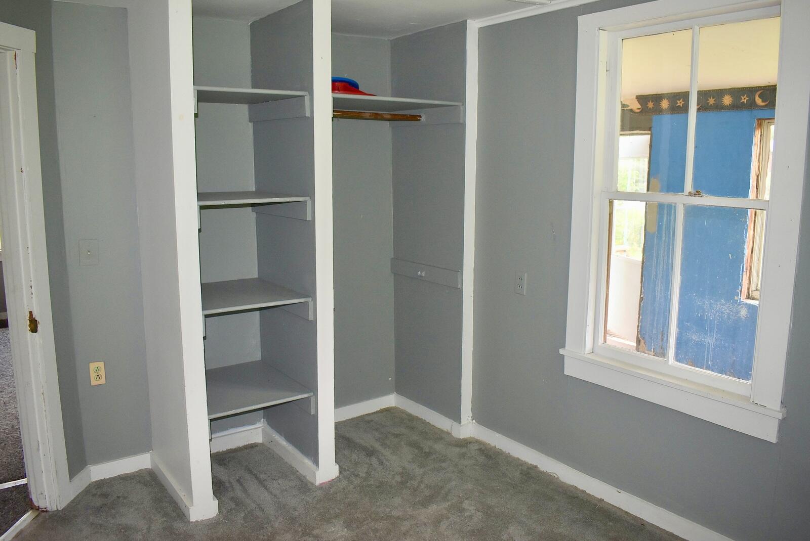 1088 Fairbanks Road Property Photo 8