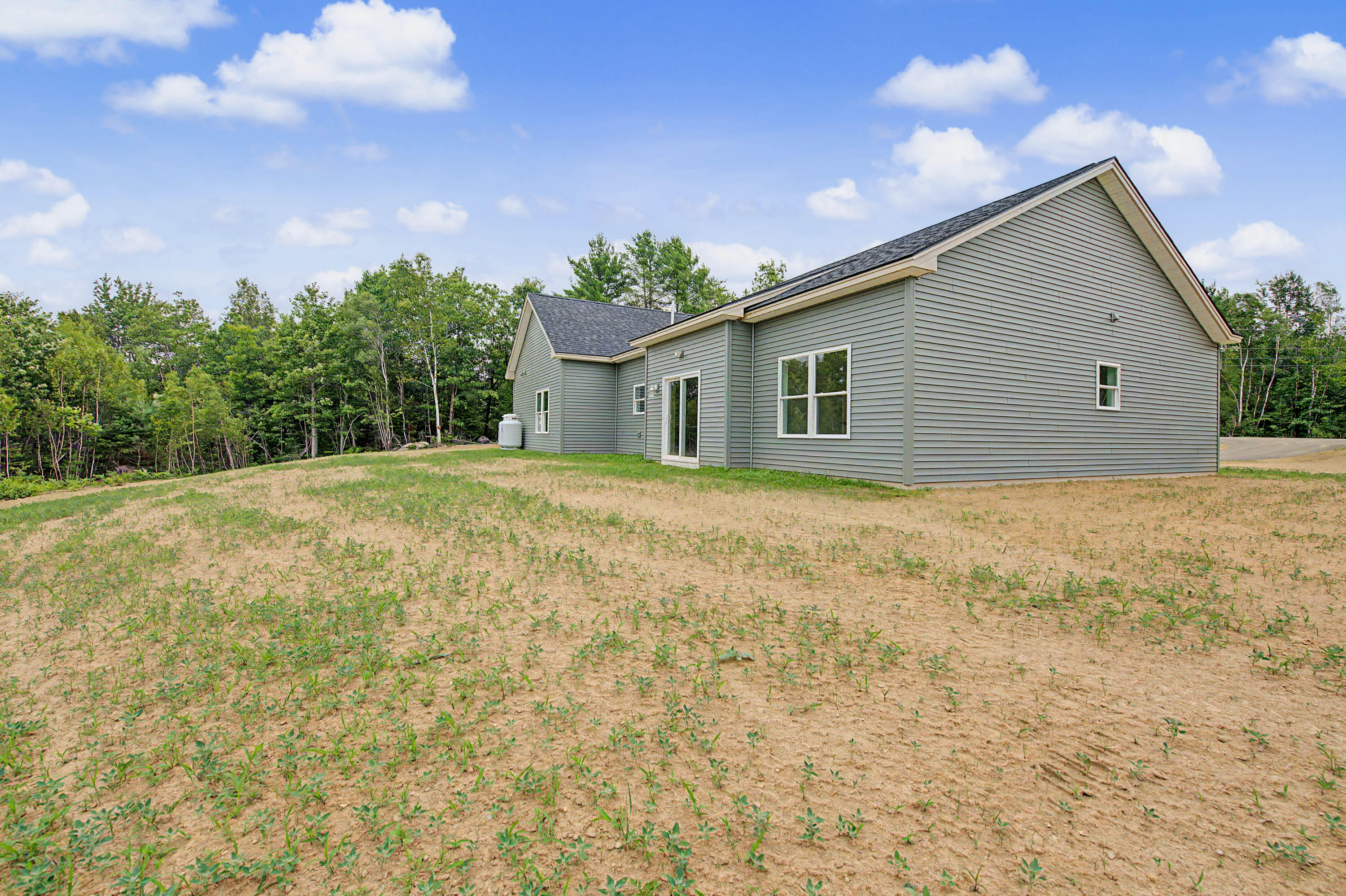18 Rockwood Estates Property Photo 42