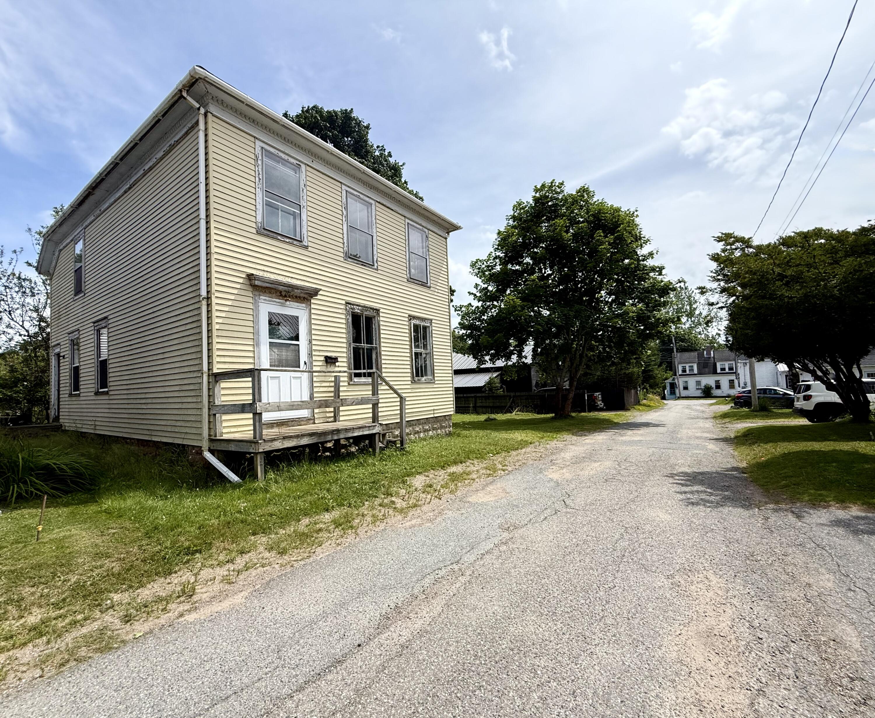3 Willow Street Property Photo 1