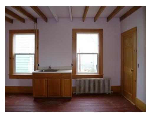 3 Willow Street Property Photo 3