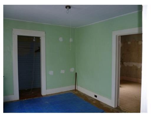 3 Willow Street Property Photo 8