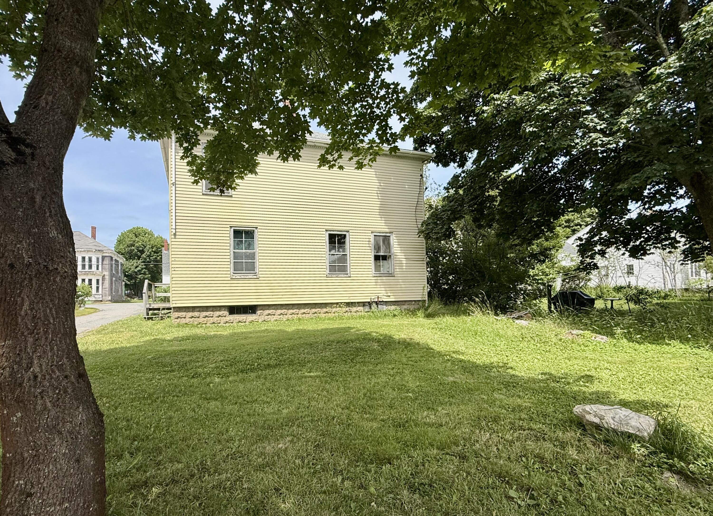 3 Willow Street Property Photo 15