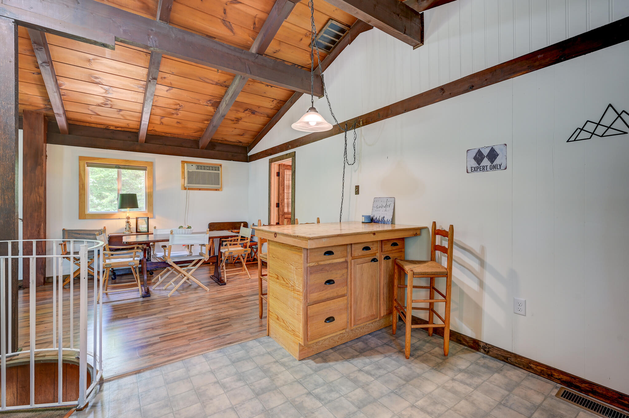 11 Keene Lane Property Photo 13
