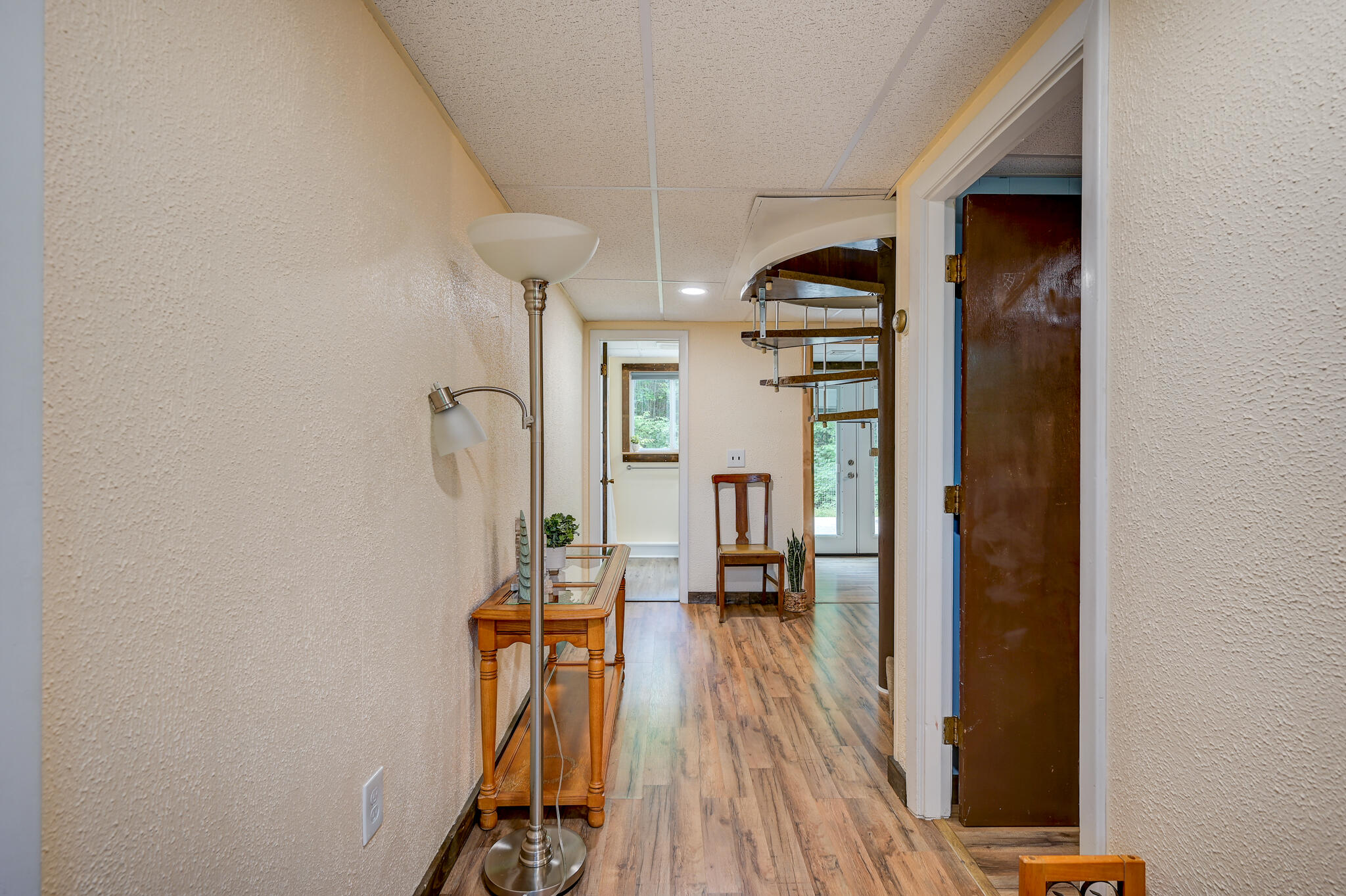 11 Keene Lane Property Photo 16