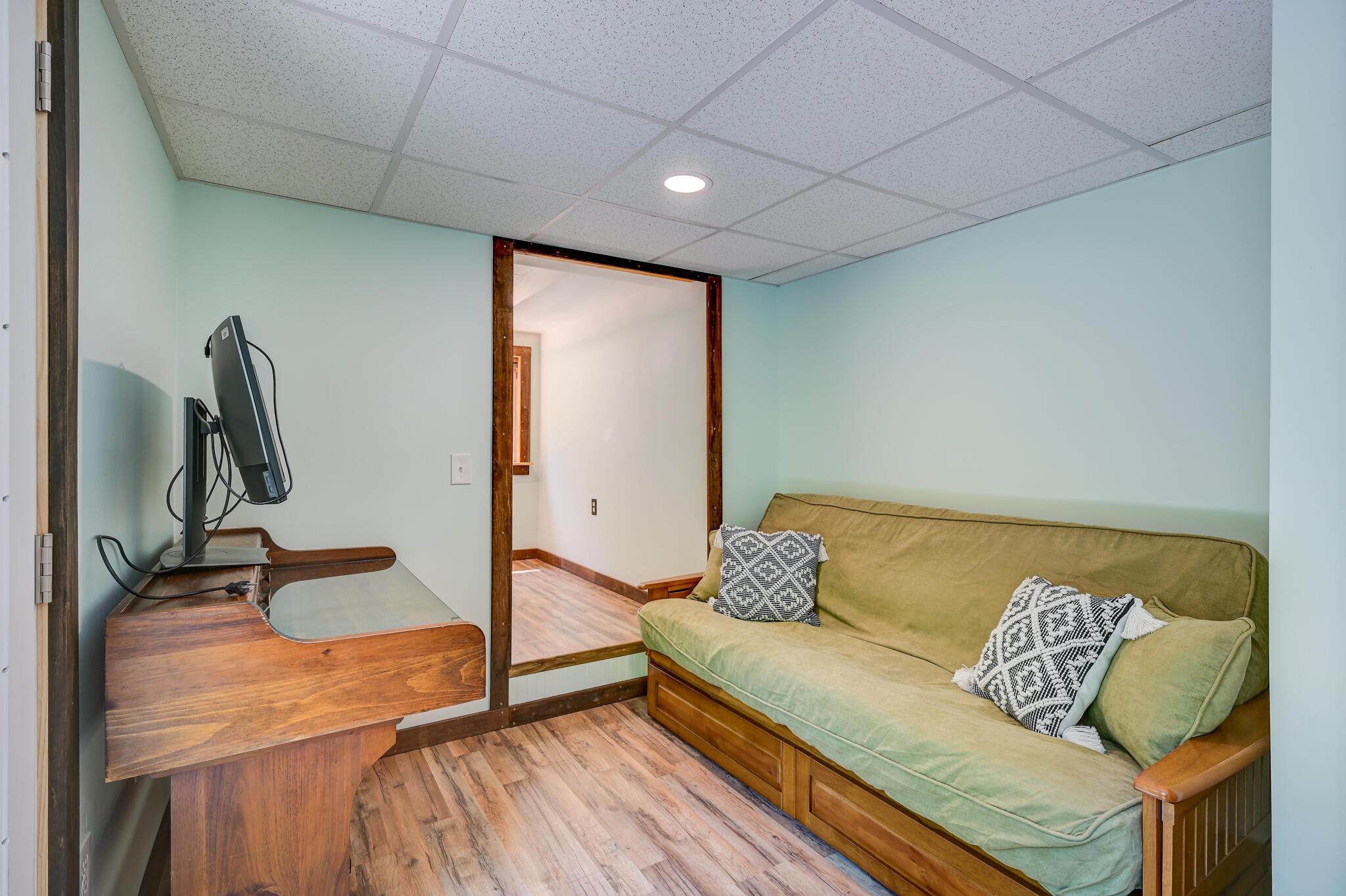 11 Keene Lane Property Photo 25
