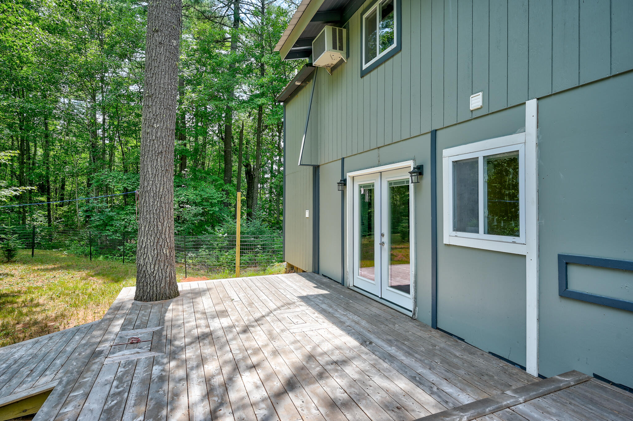 11 Keene Lane Property Photo 28