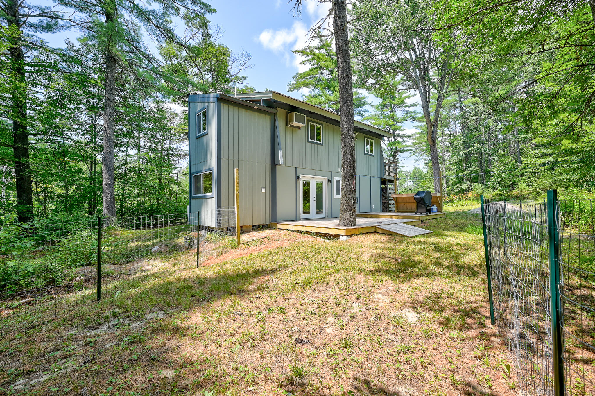 11 Keene Lane Property Photo 33