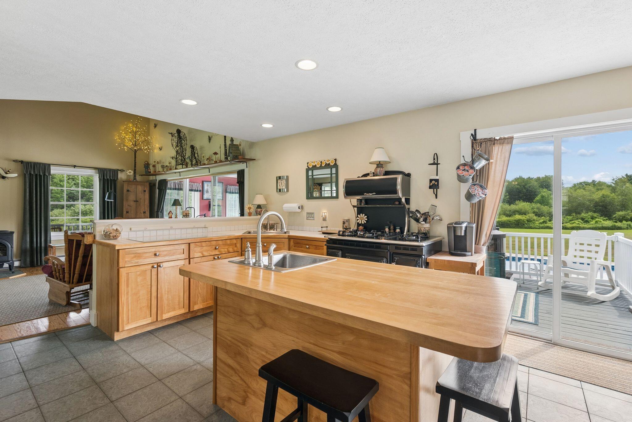 13 Saint Tekakwitha Drive Property Photo 10