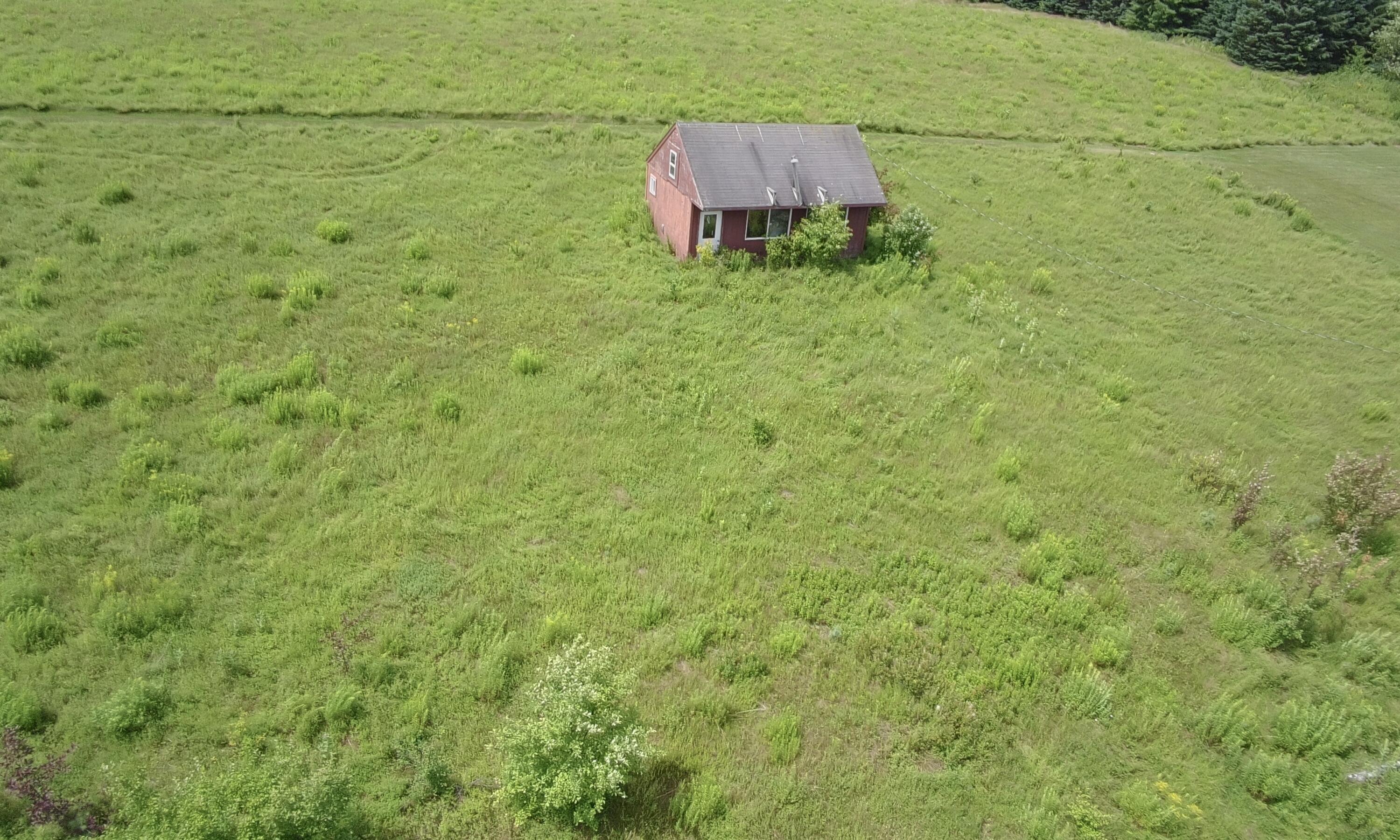 1211 N Dexter Road Property Photo 3
