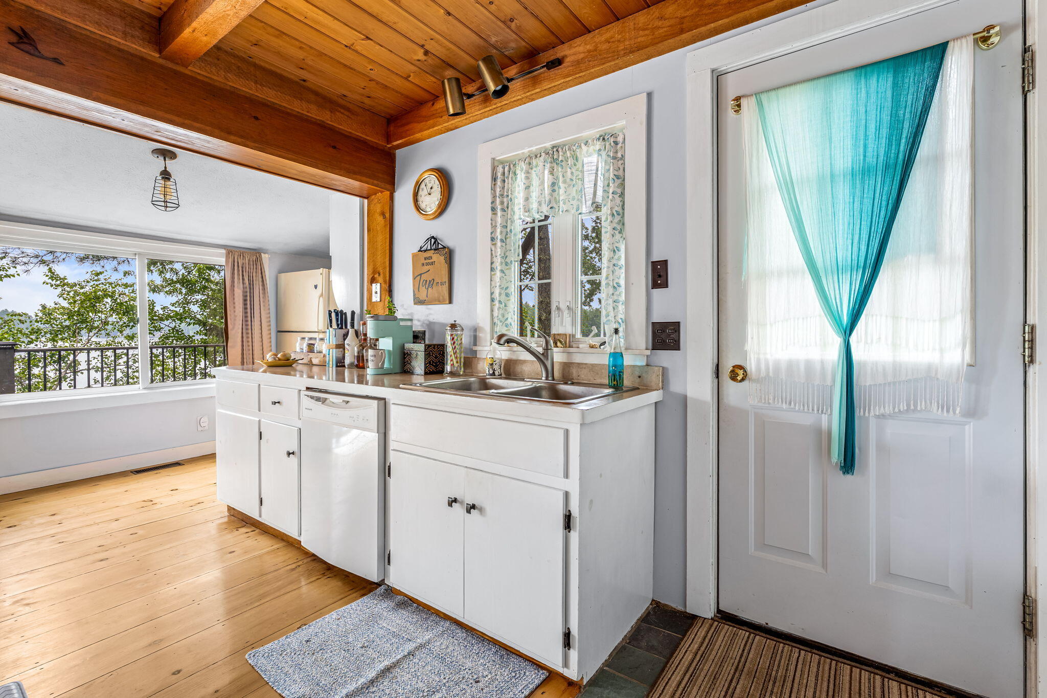 25 Mousam Joy Lane Property Photo 9