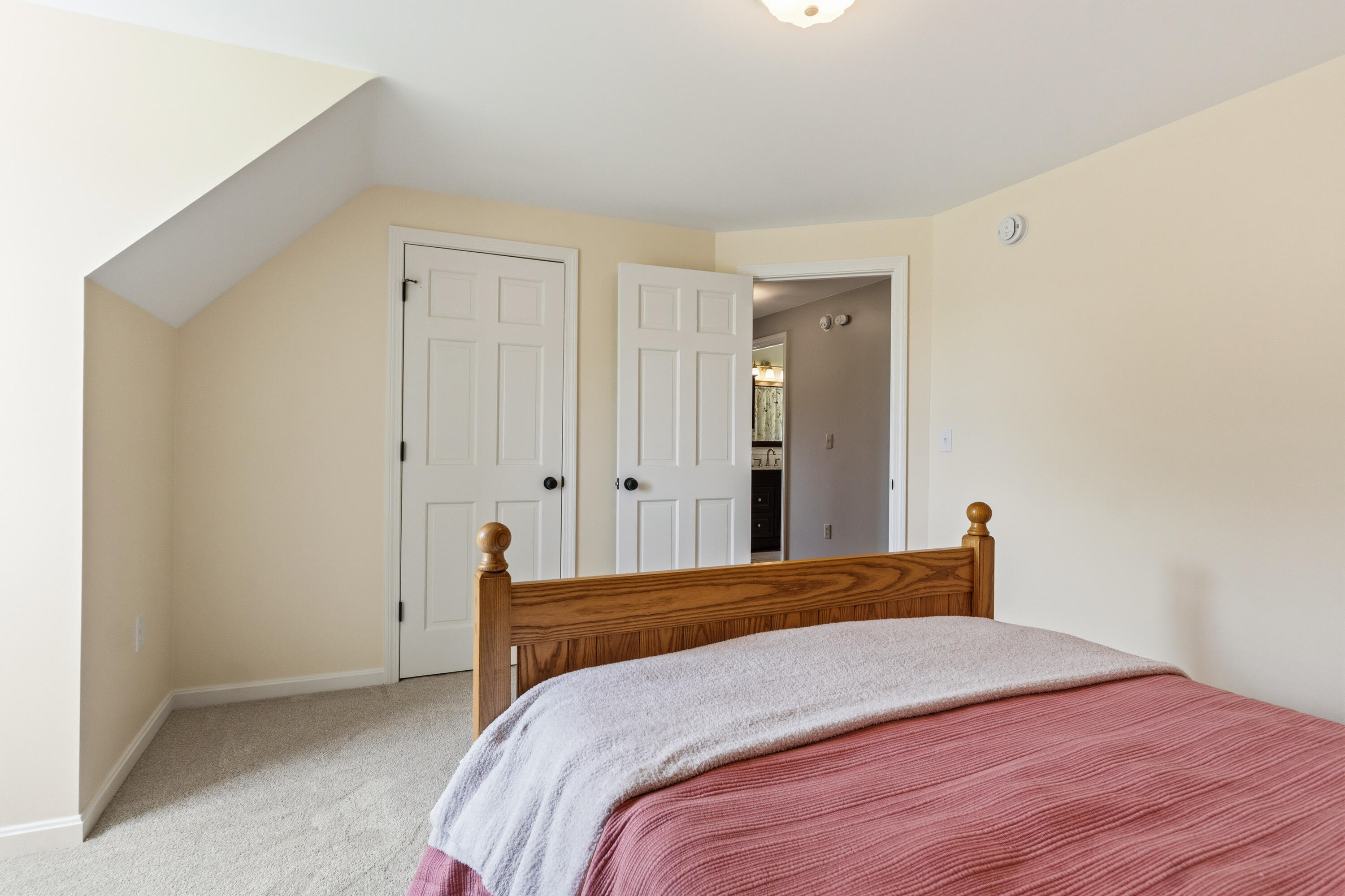 294 Fish Street Property Photo 33