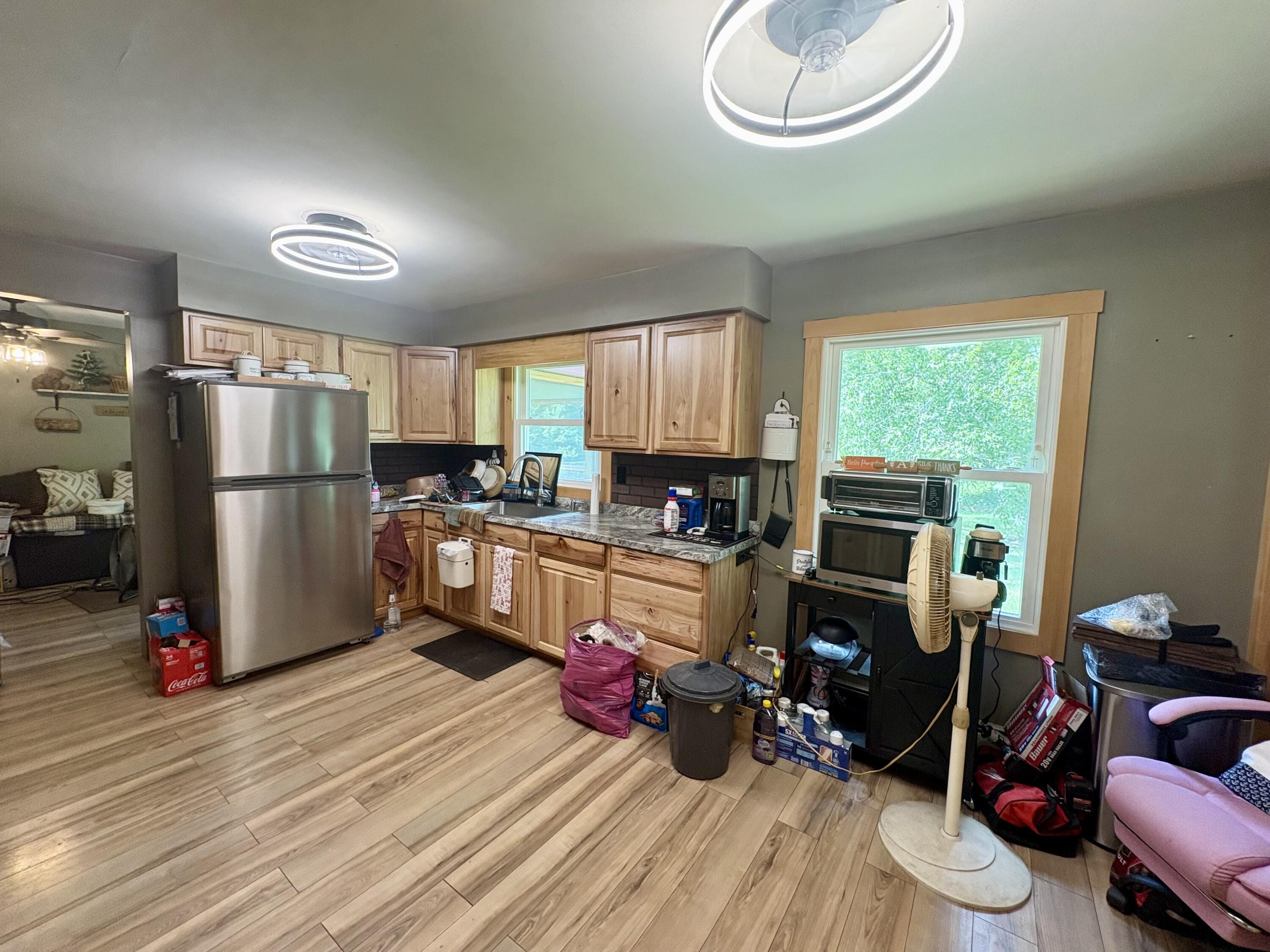 219 River Road Property Photo 9