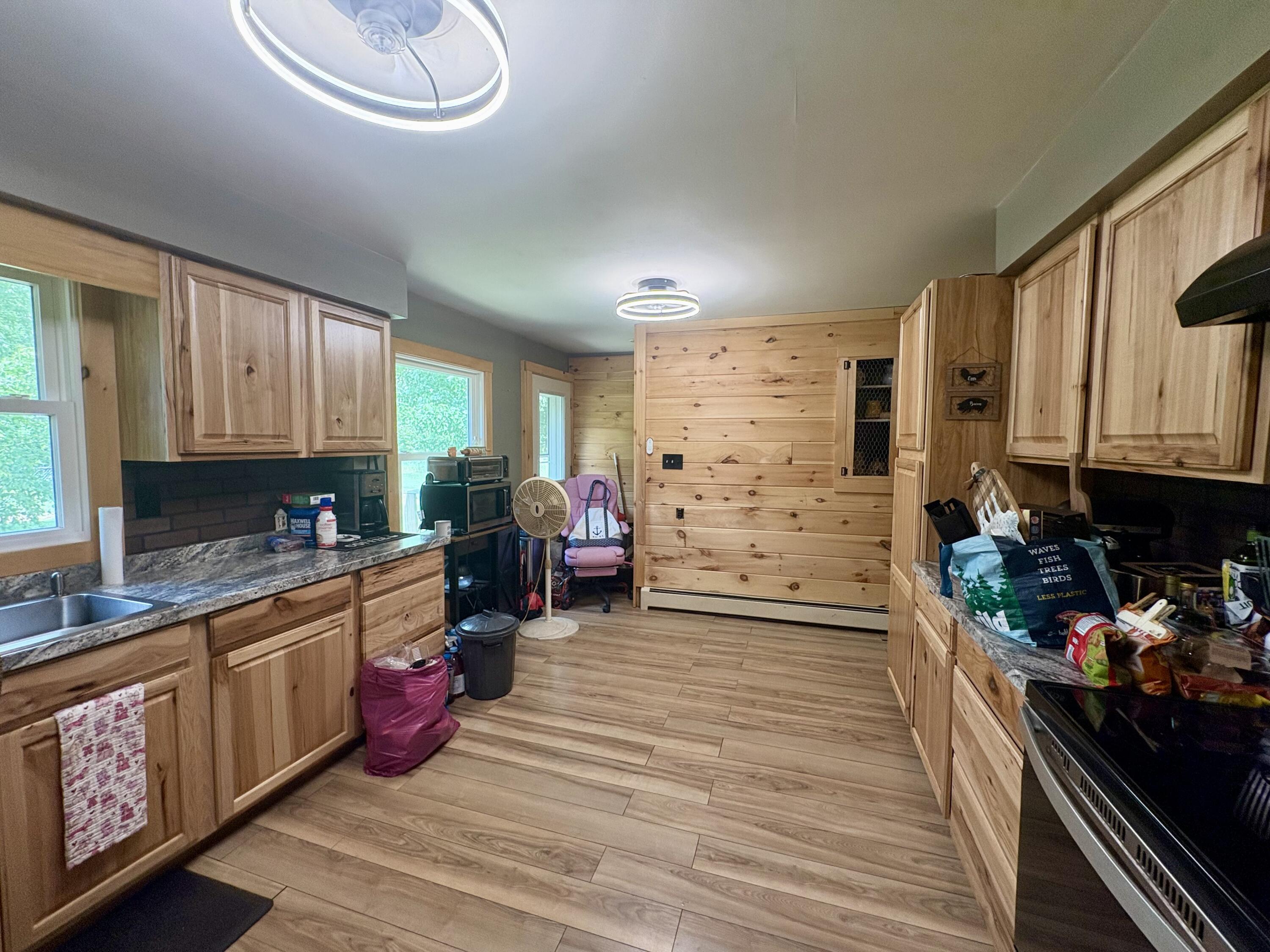 219 River Road Property Photo 10