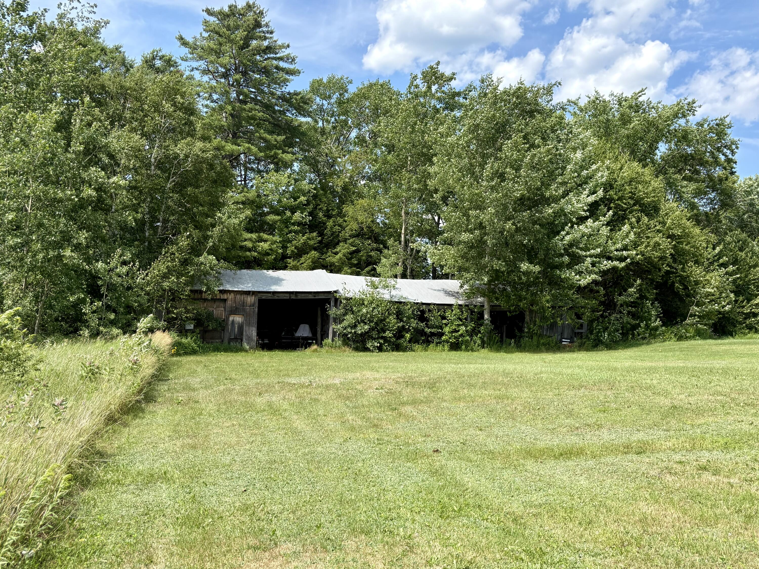 219 River Road Property Photo 37