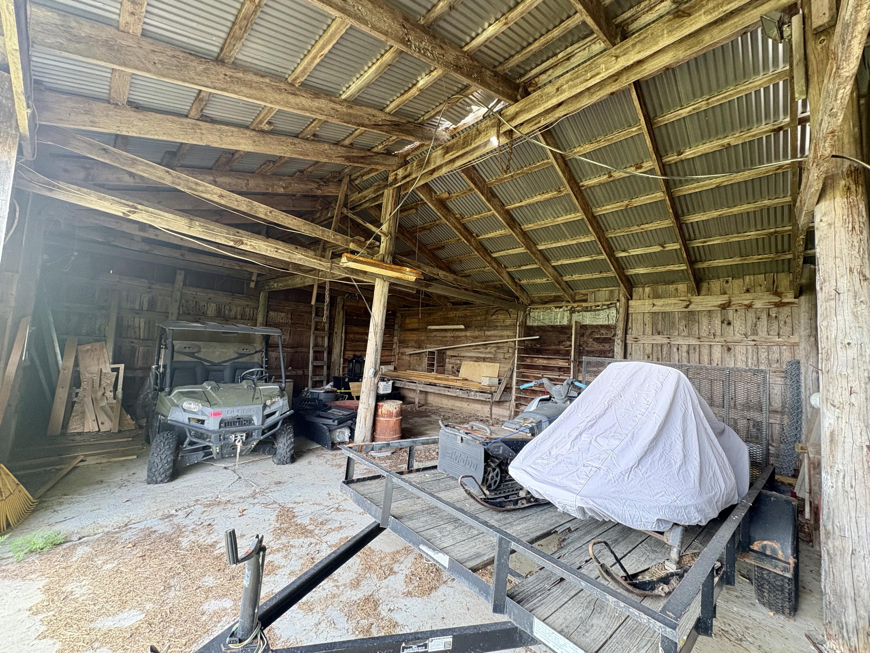 219 River Road Property Photo 45