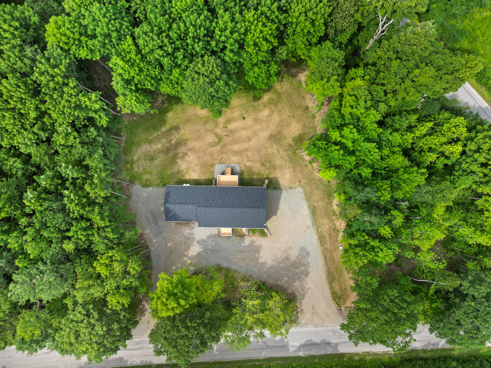 516 Barker Road Property Photo 11
