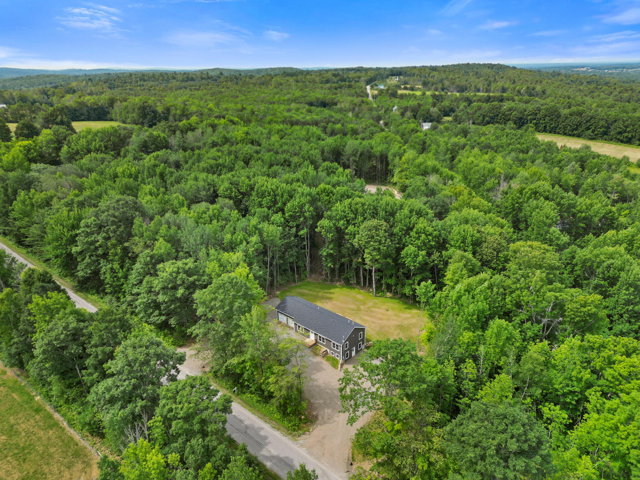 516 Barker Road Property Photo 14