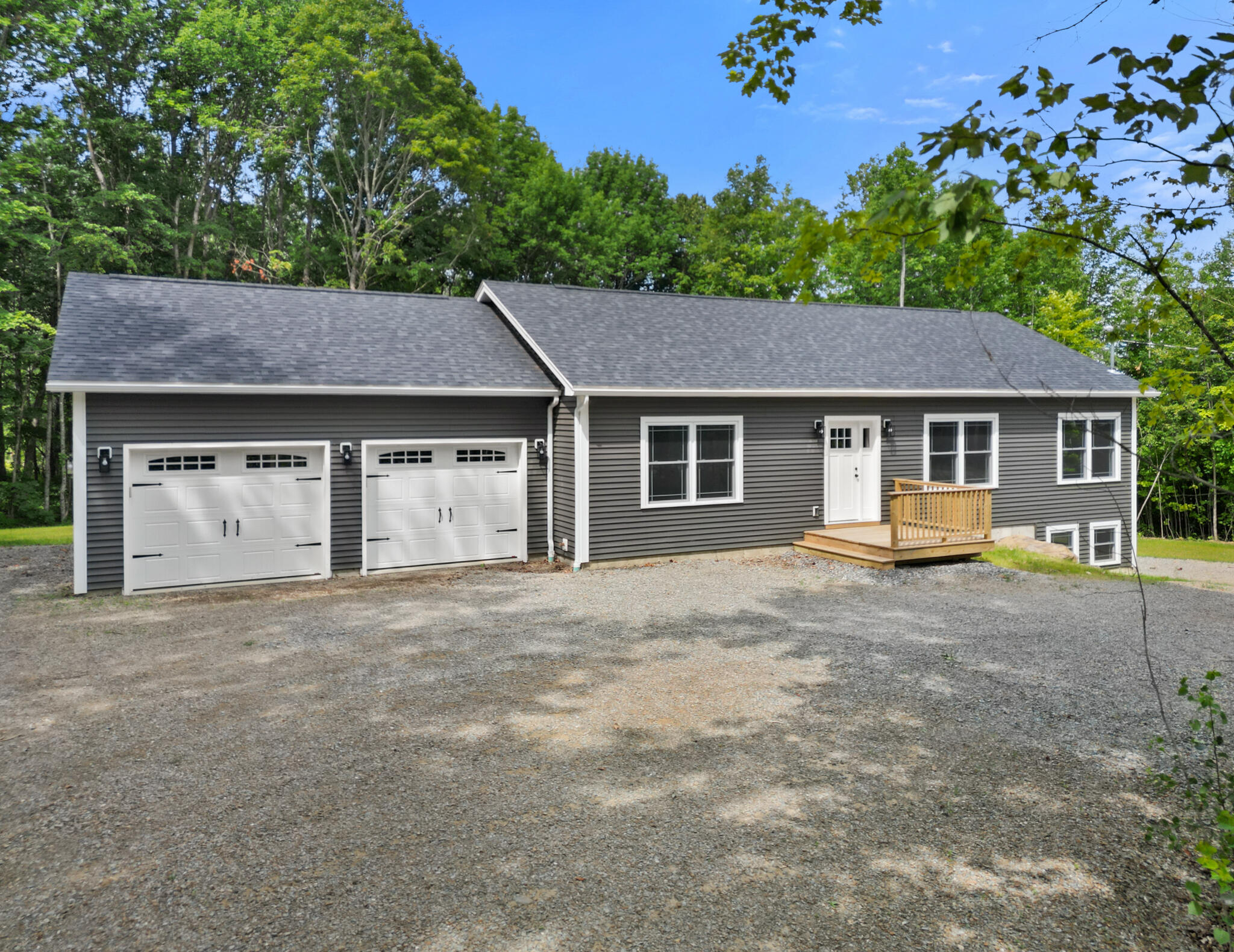 516 Barker Road Property Photo 15