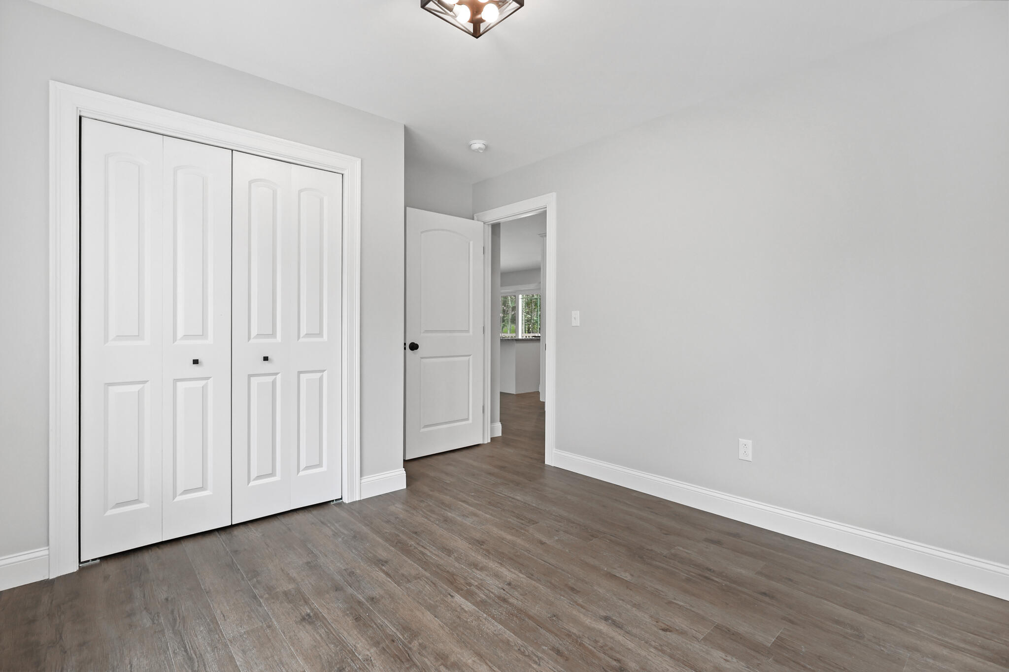 516 Barker Road Property Photo 31