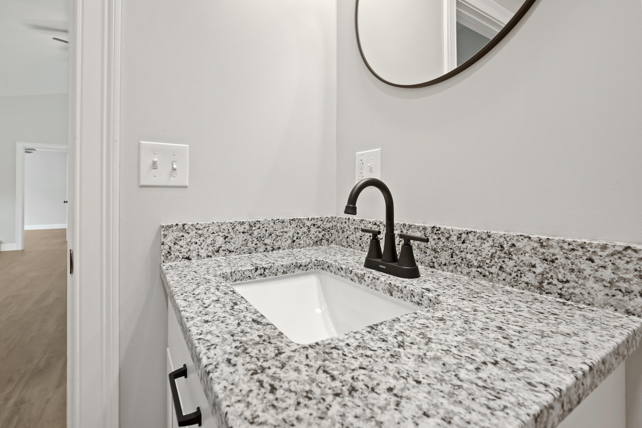 516 Barker Road Property Photo 40