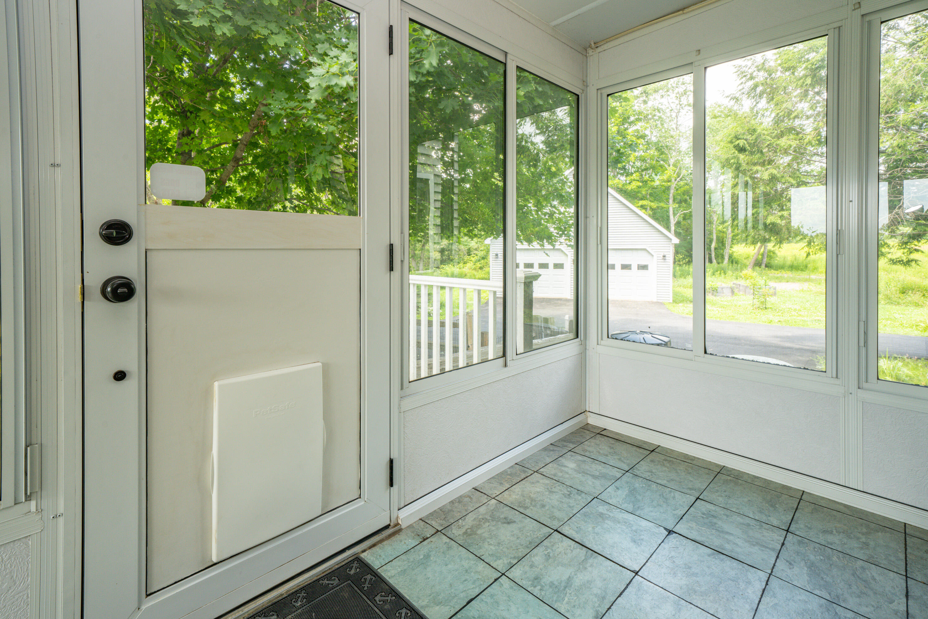 101 Middle Street Property Photo 25
