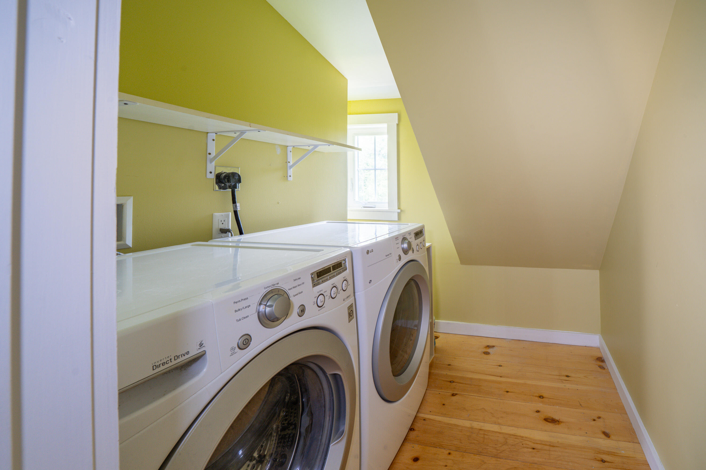 101 Middle Street Property Photo 38
