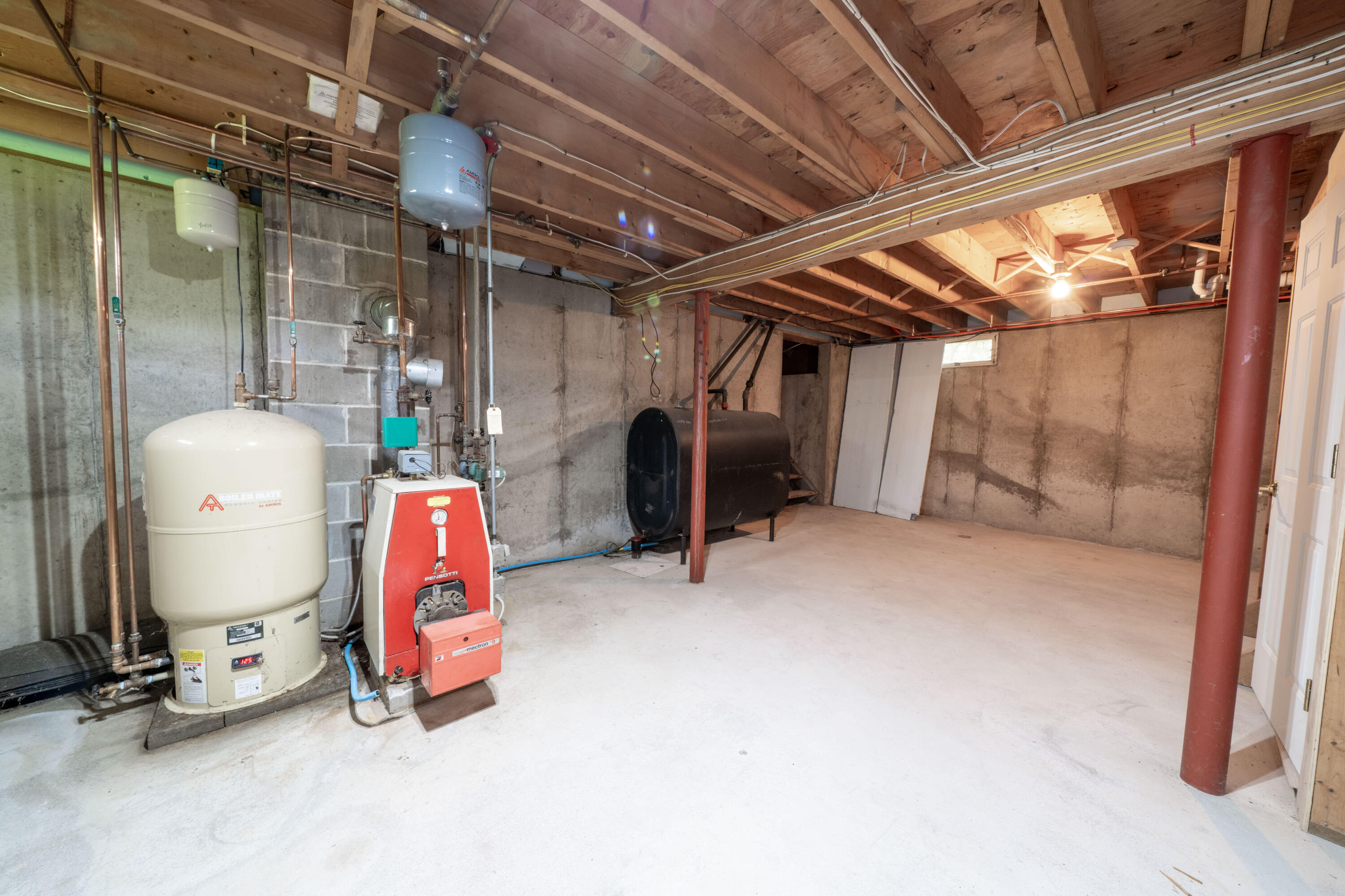 101 Middle Street Property Photo 43