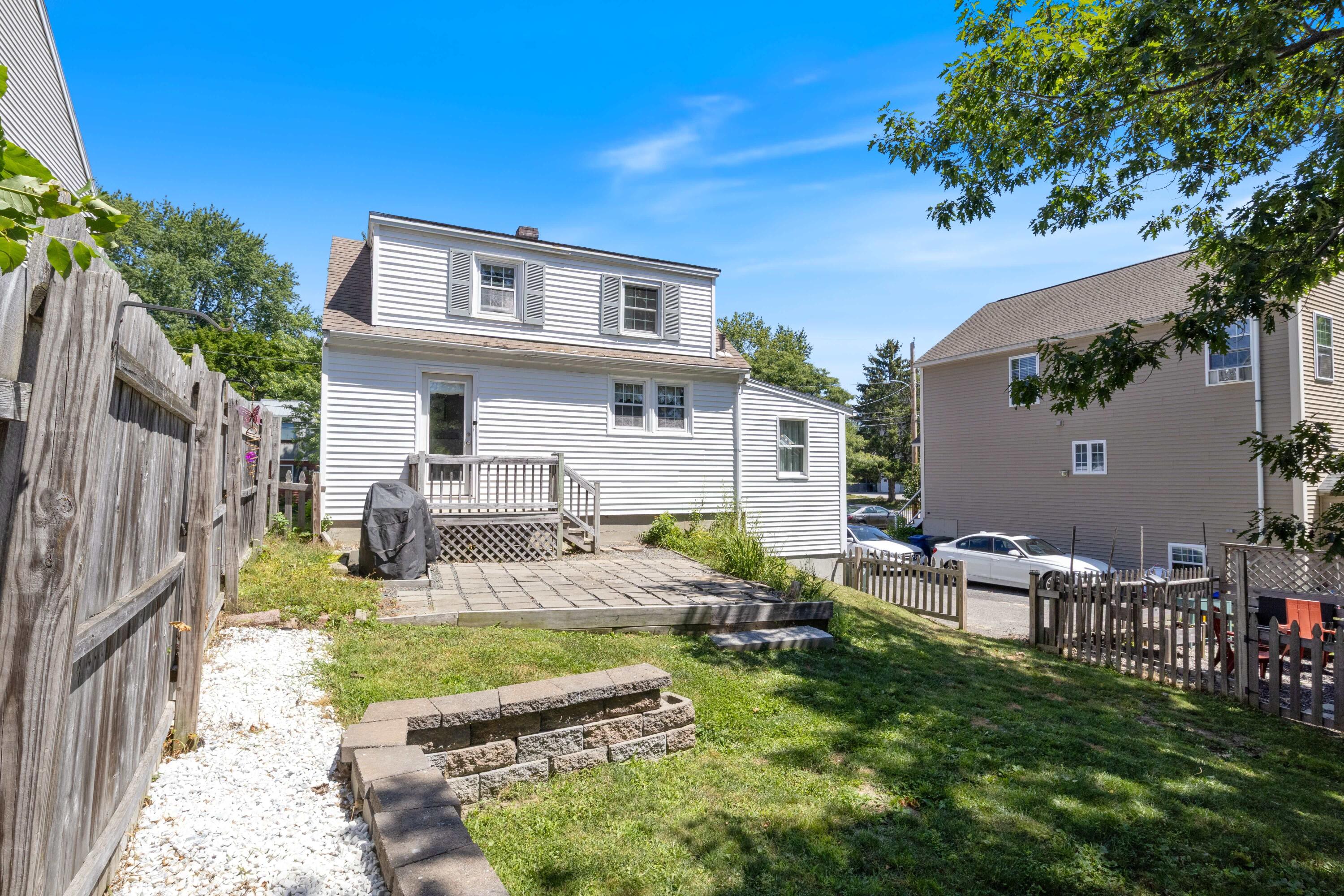 51 Anderson Avenue Property Photo 22