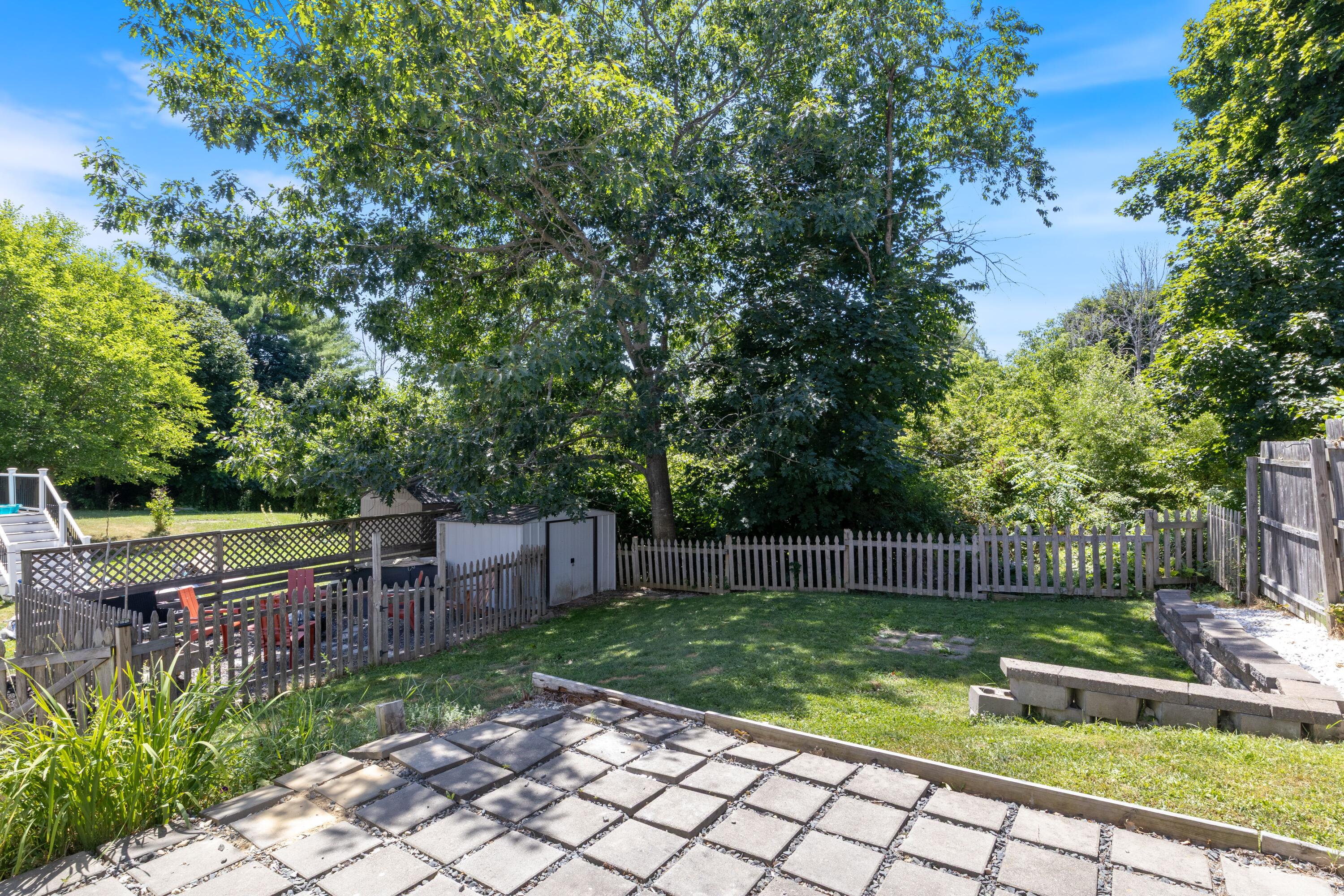 51 Anderson Avenue Property Photo 24