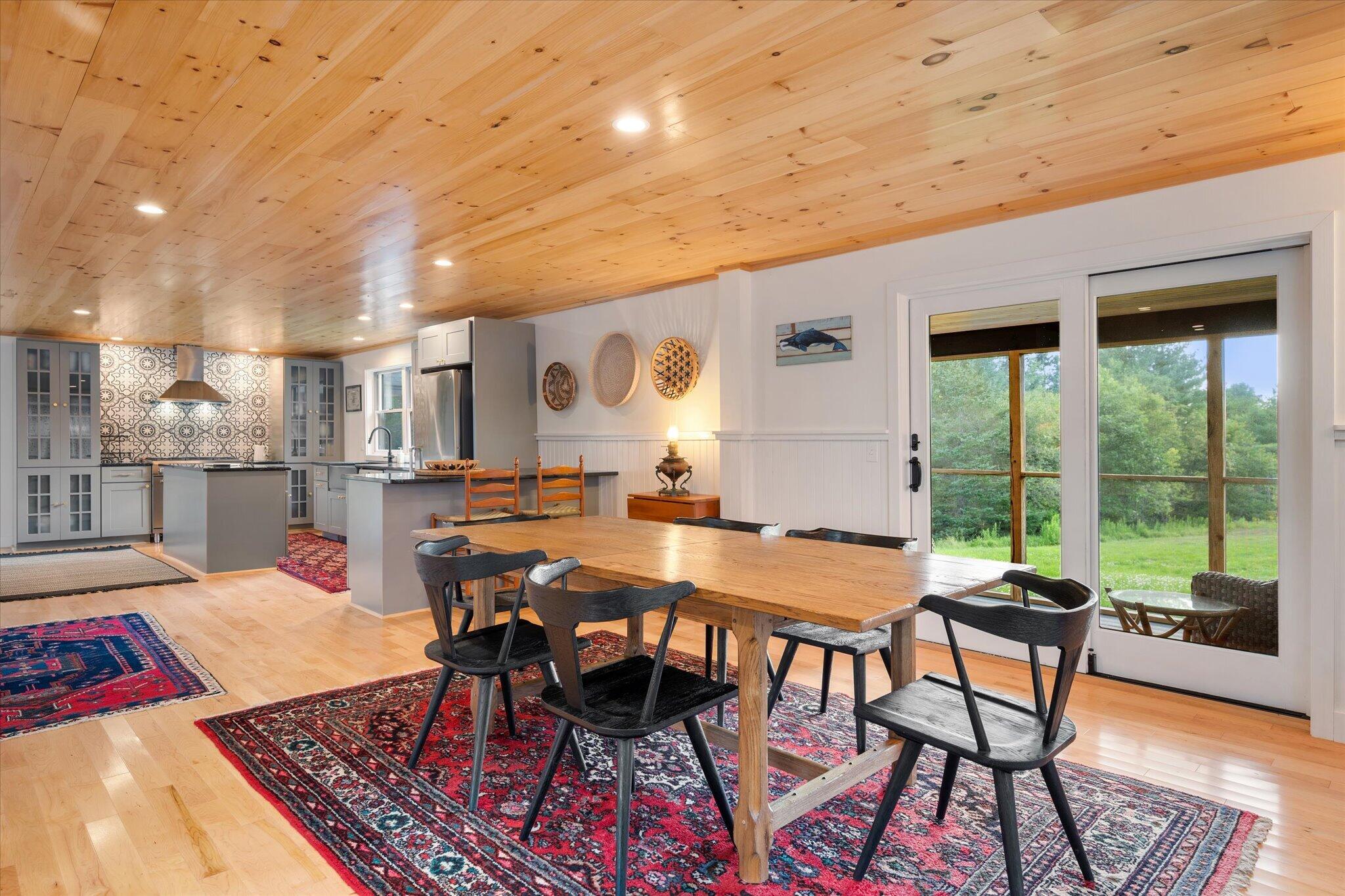472 Kansas Road Property Photo 14