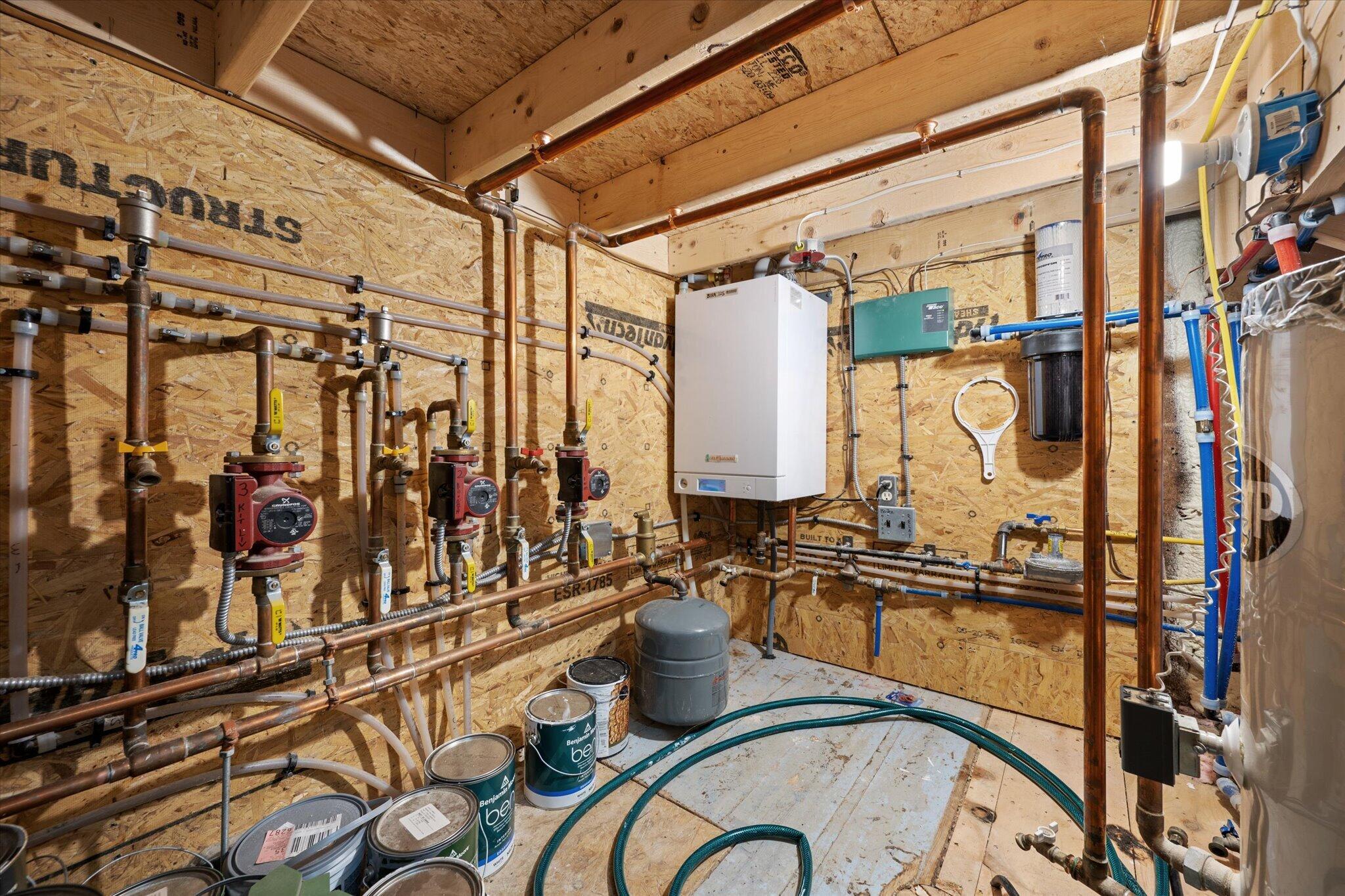 472 Kansas Road Property Photo 43
