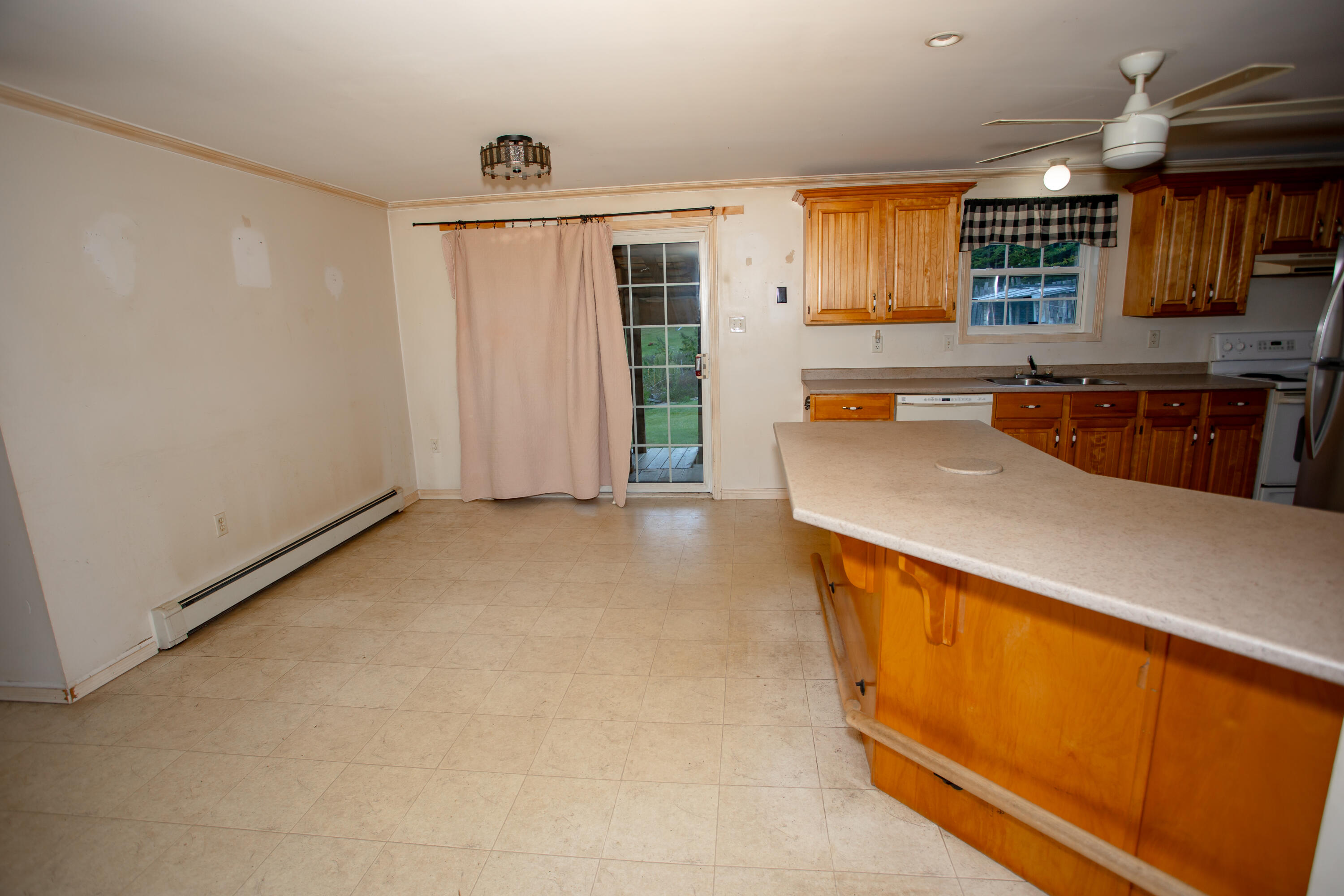 75 Latham Road Property Photo 7