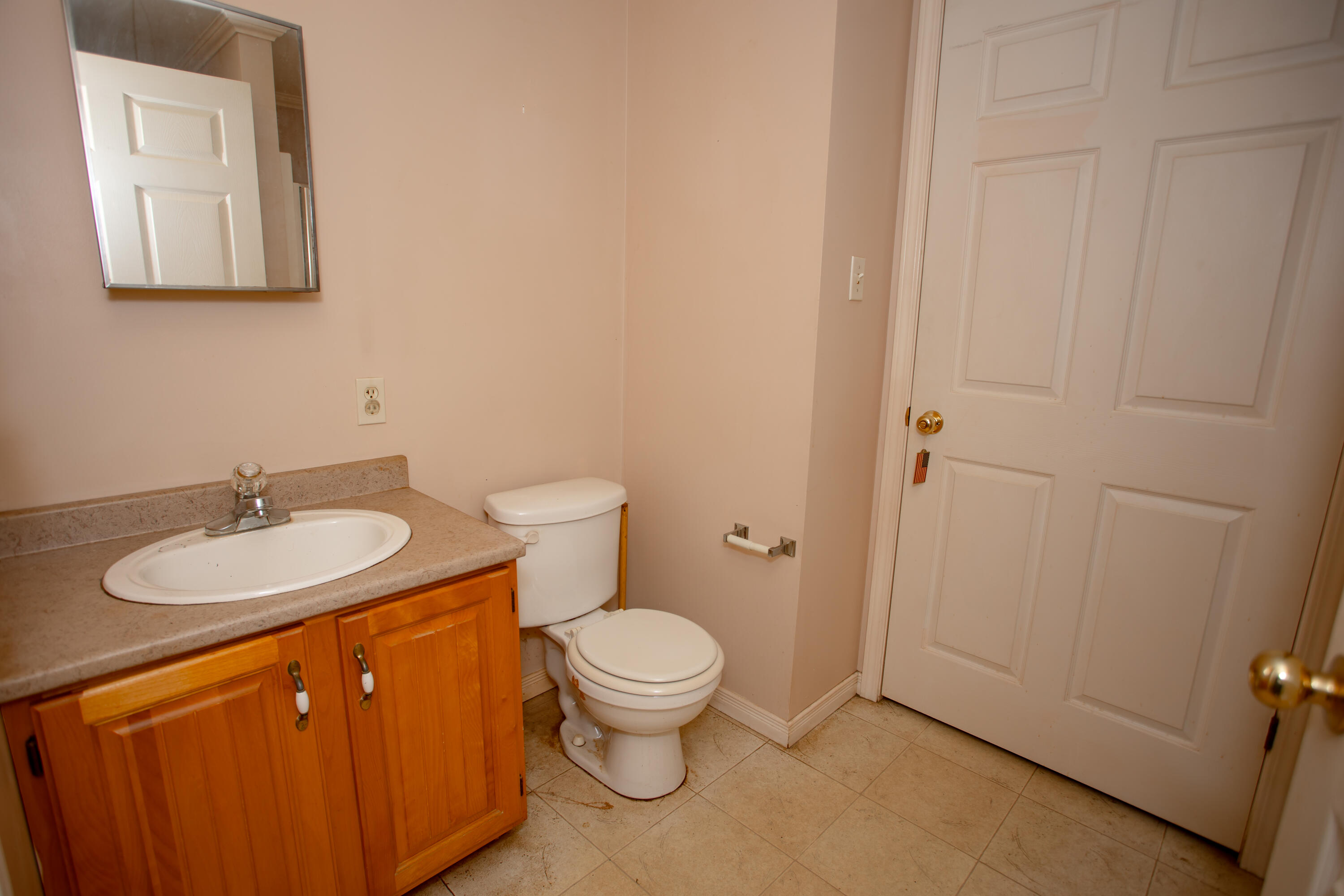 75 Latham Road Property Photo 10