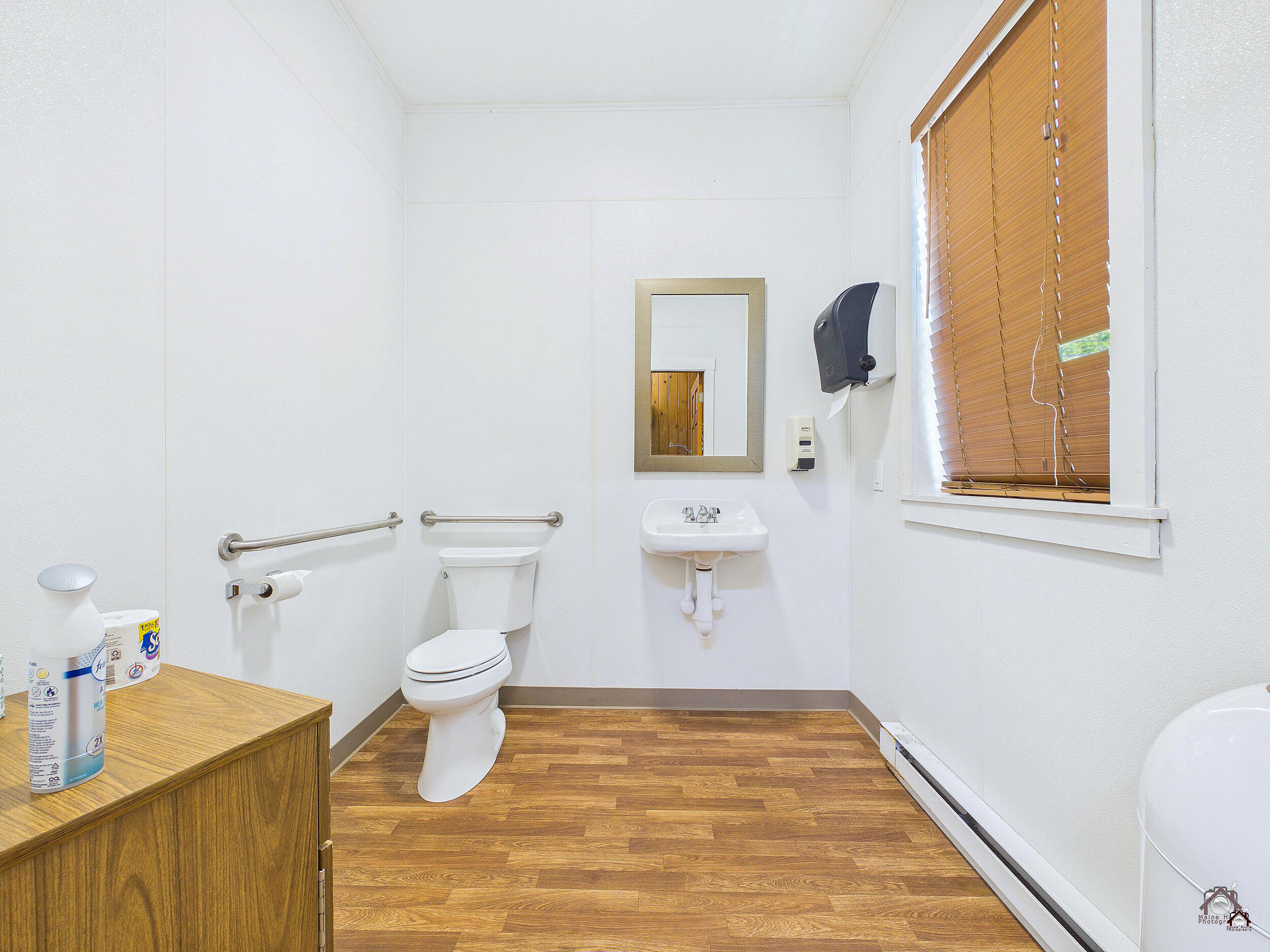 2880 Riverside Drive Property Photo 42