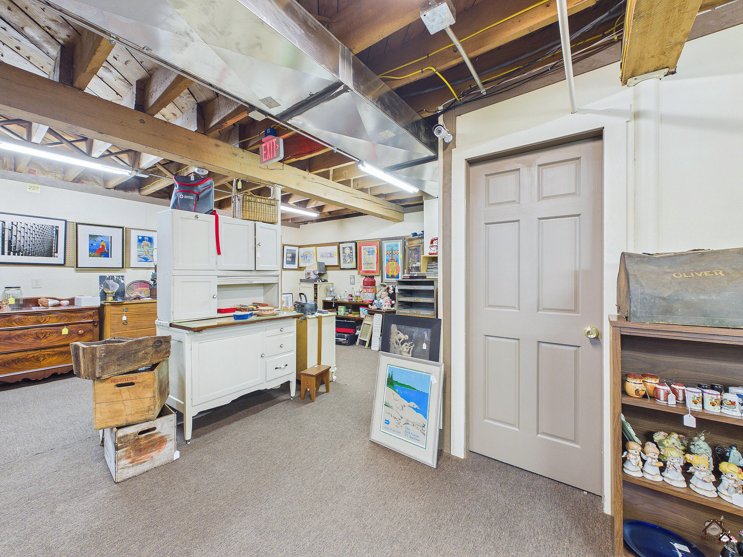 2880 Riverside Drive Property Photo 68