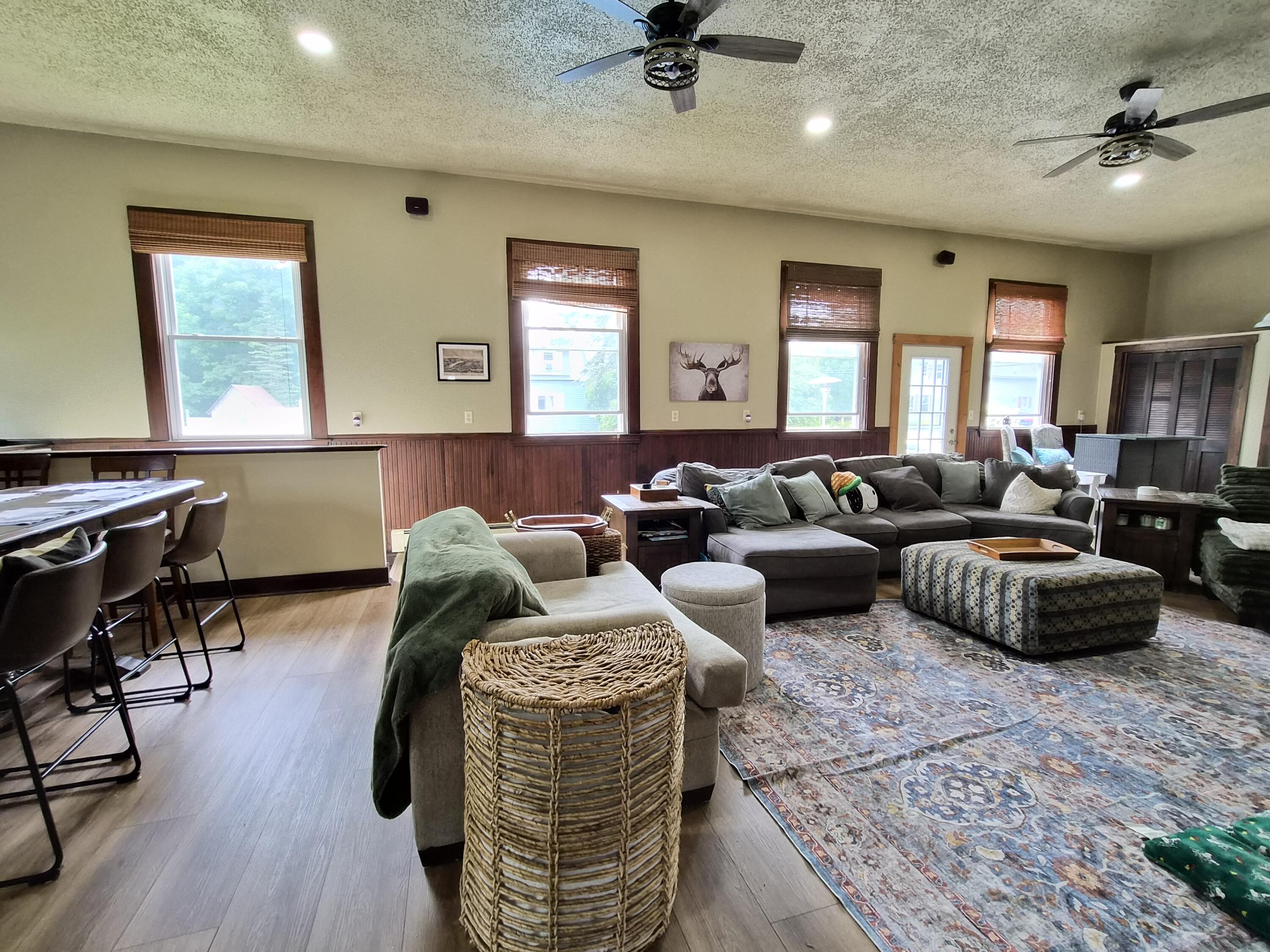 49 High Street Property Photo 19