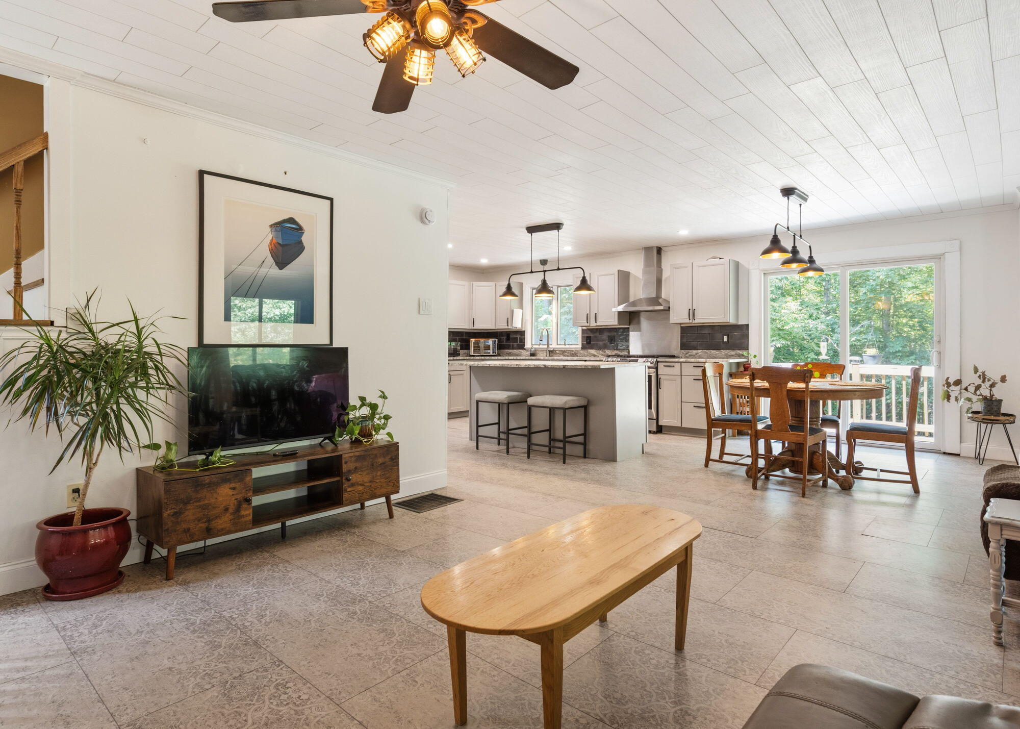 152 Thompson Lake Shores Road Property Photo 8