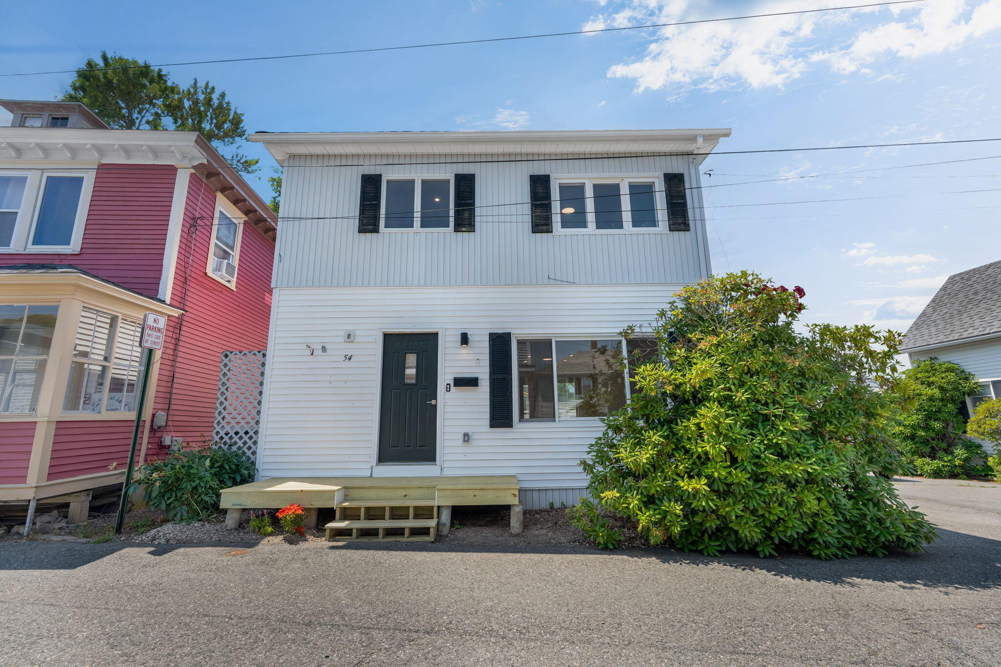 54 Greeley Avenue Property Photo 11