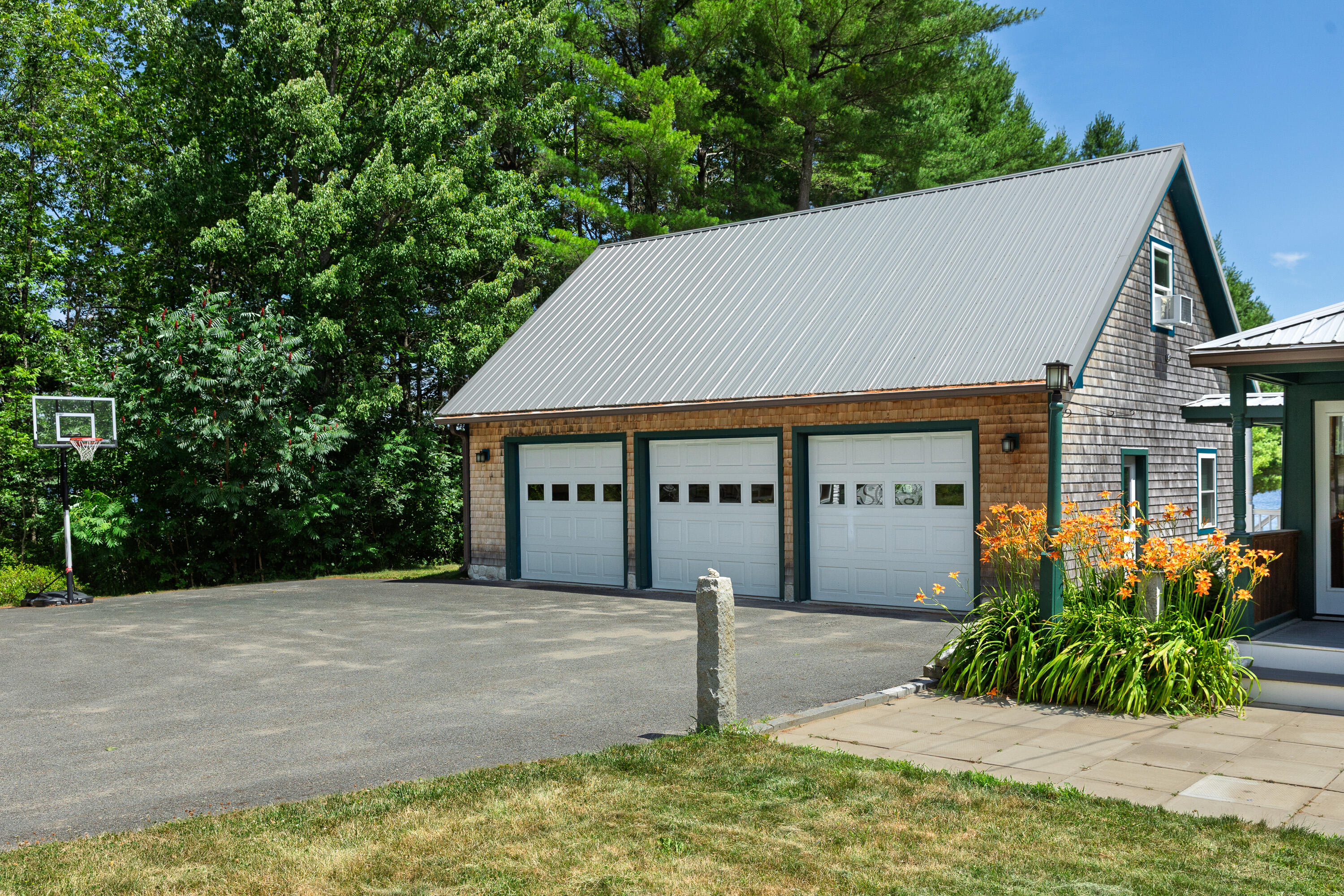 33 Sunshine Farm Road Property Photo 8