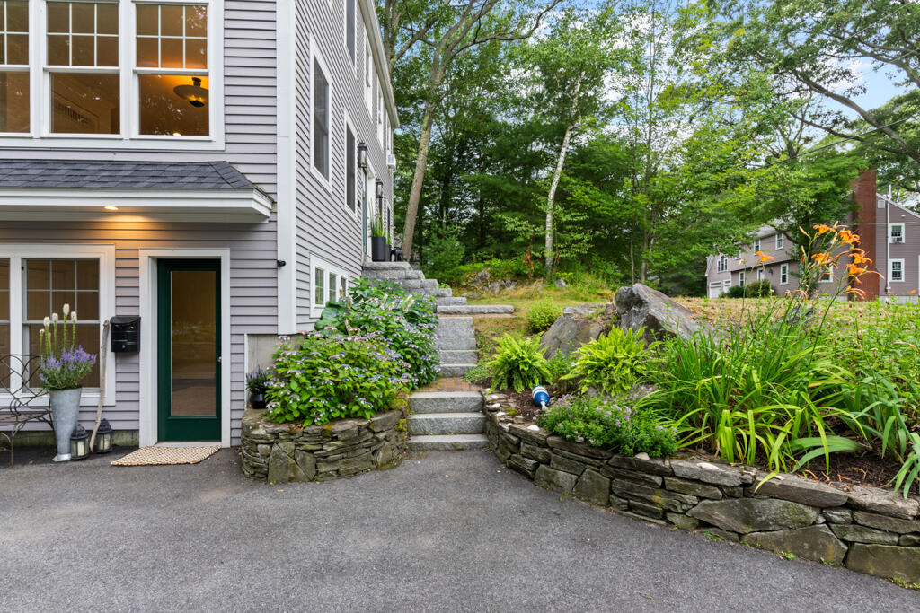 5 Hemlock Hill Road Property Photo 2