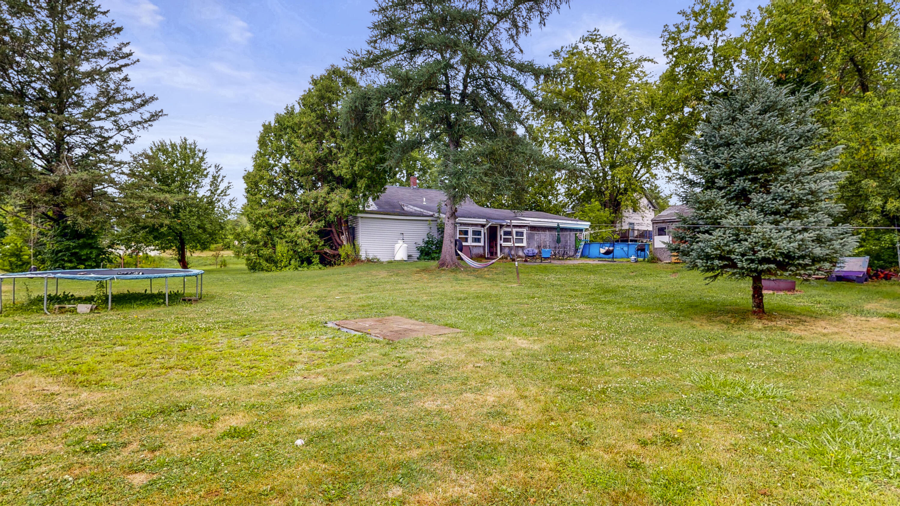 176 Main Street Property Photo 40