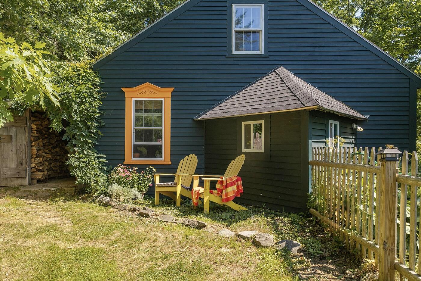674 Appleton Road Property Photo 2