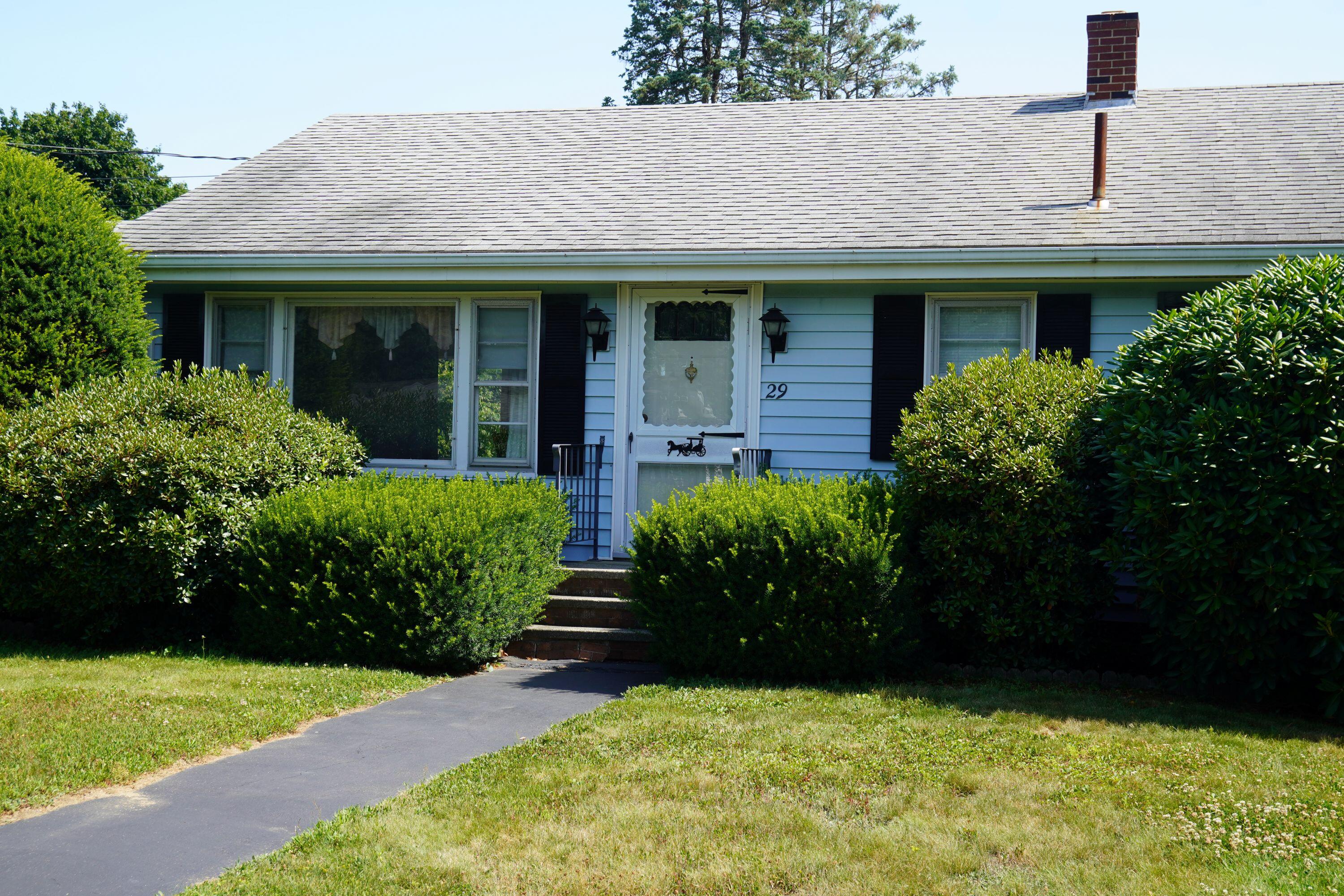 29 Hunnewell Road Property Photo 1