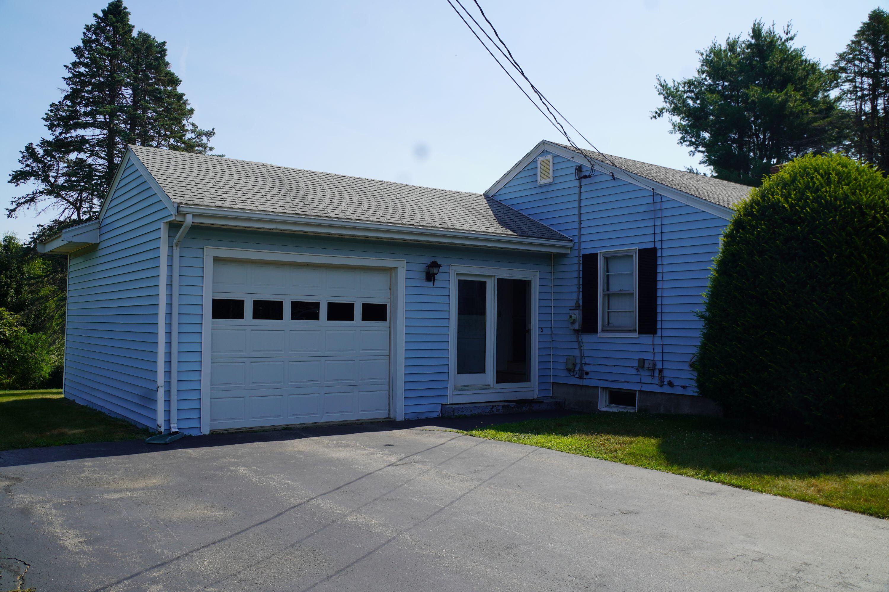 29 Hunnewell Road Property Photo 2