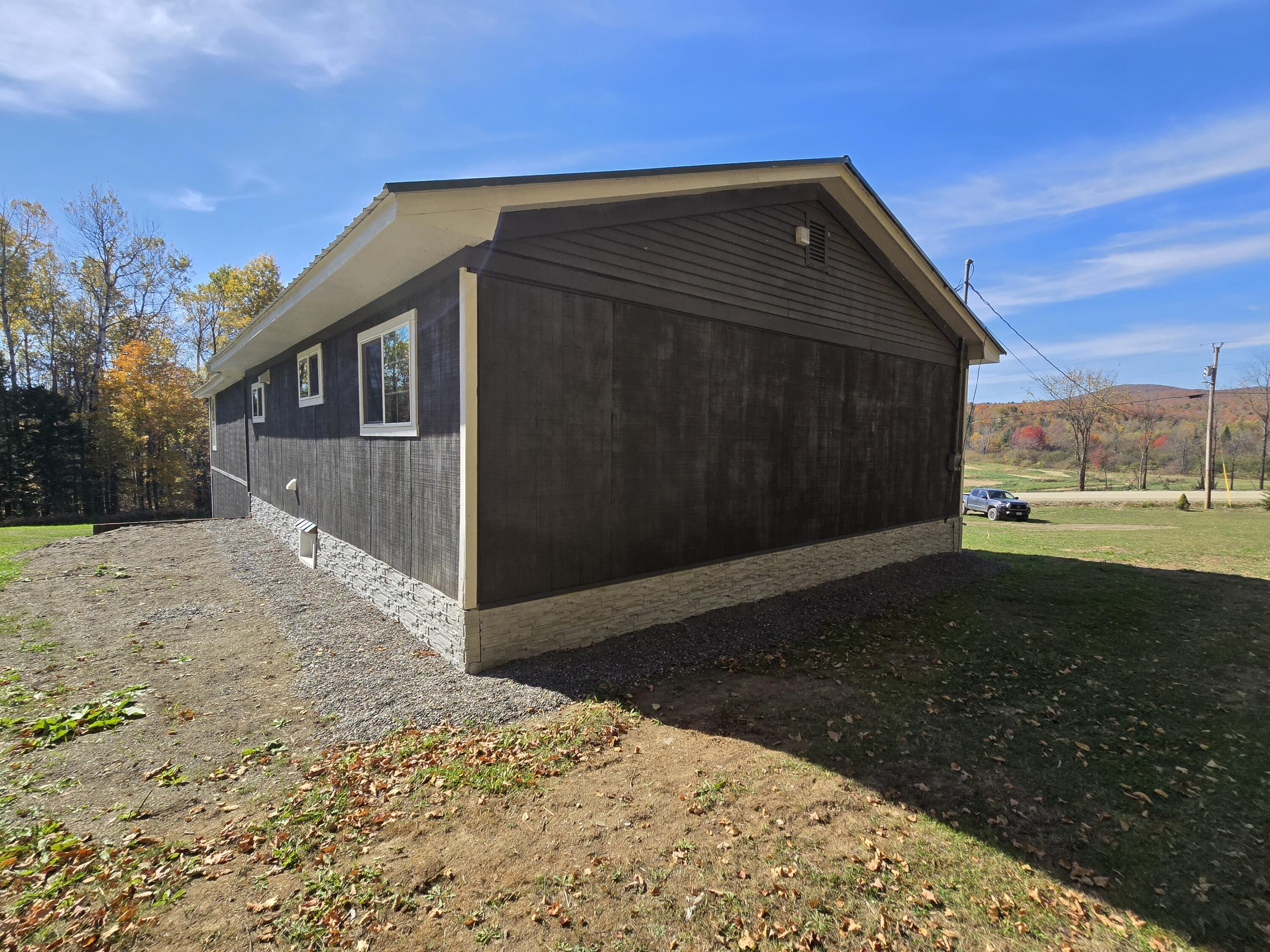 526 Thompson Settlement Road Property Photo 5